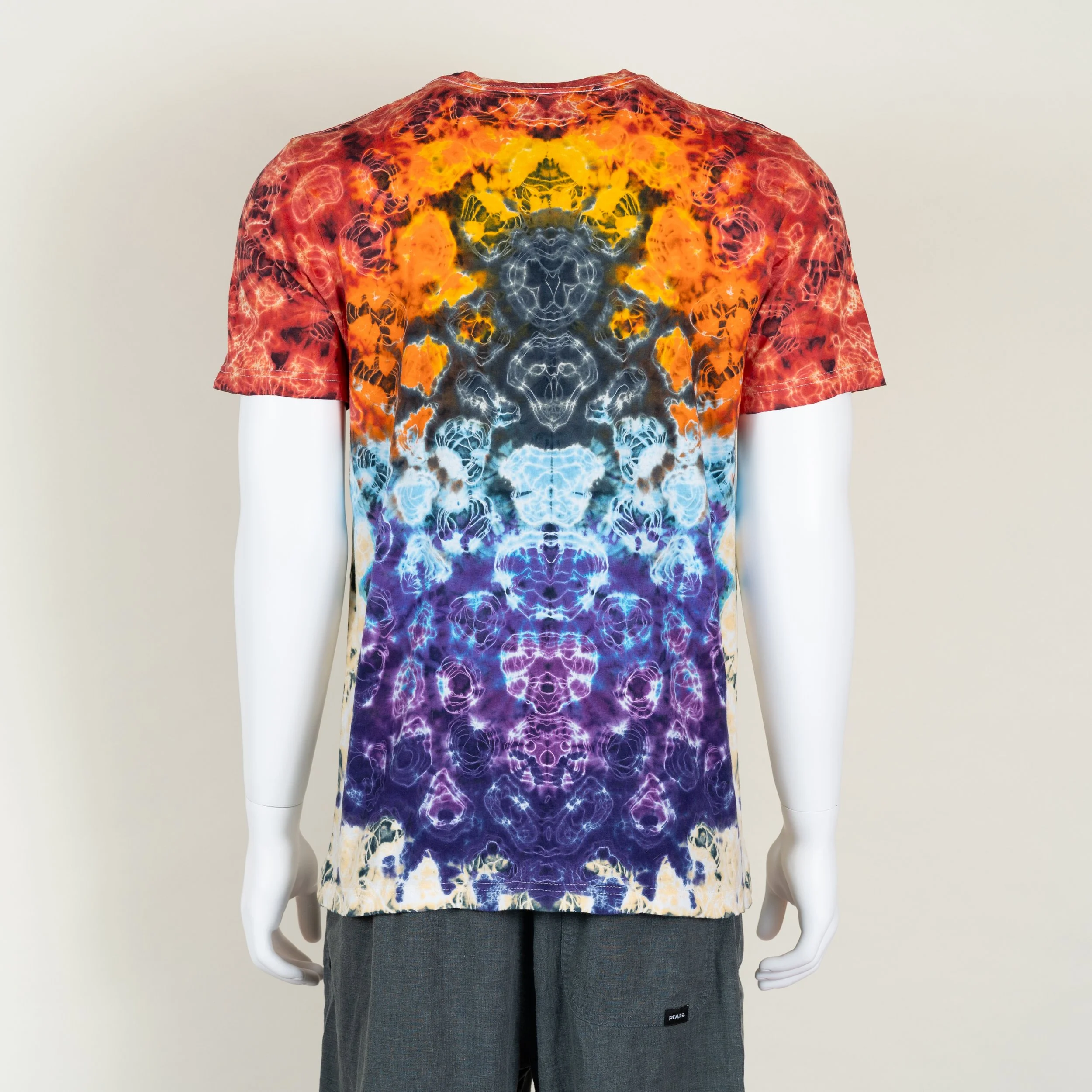 Cats Under The Stars Kenney Style Tie Dye 0103-1803-1MB.jpg