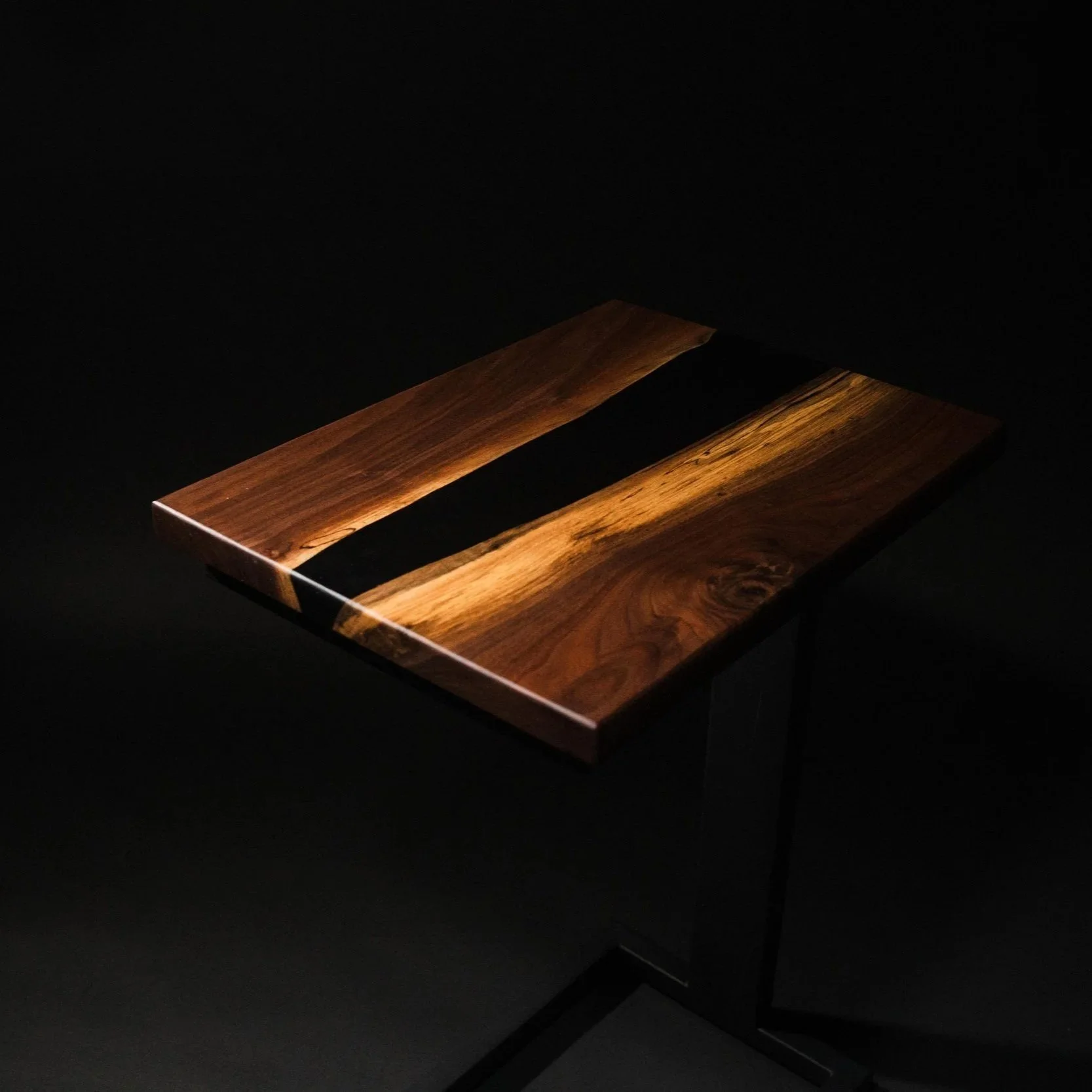 How Much Does a Custom Table Cost in Tulsa - A Pricing Guide