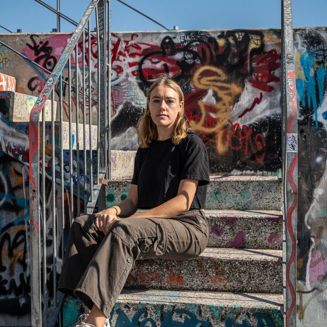 @kezrice
@mike.v.laver 📸
.
.
.
.
.
.
.
.
#berlinartist #berlinpoetry #berlinphotographer #spokenword #berlinculture #berlinpeople