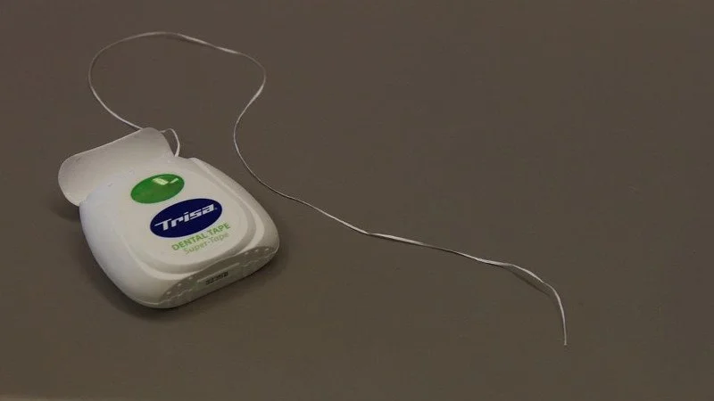 Why It Is Important To Floss In Between Your Teeth