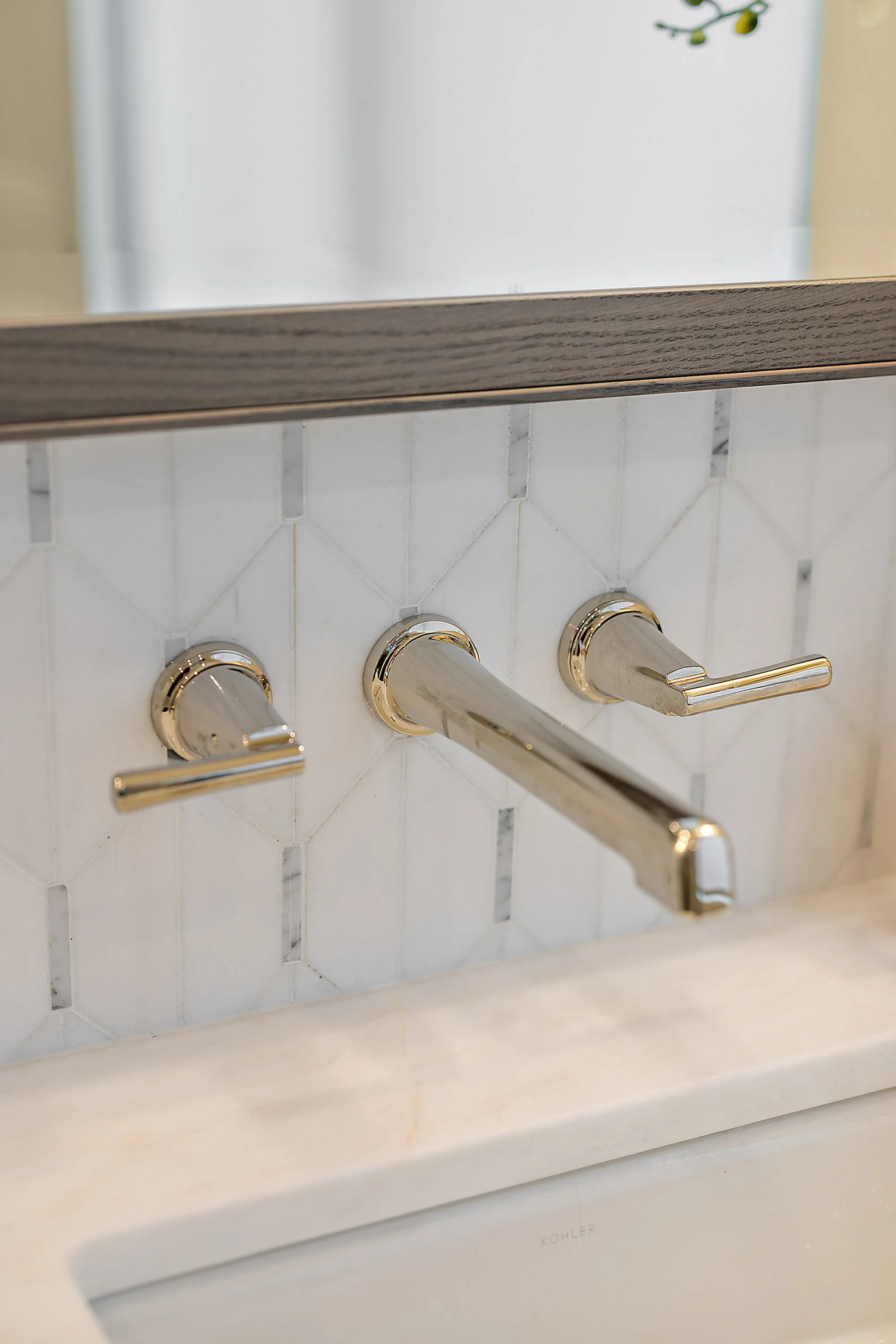 Luxury Primary Bathroom in Custom Home – Haus Custom Homes Michigan