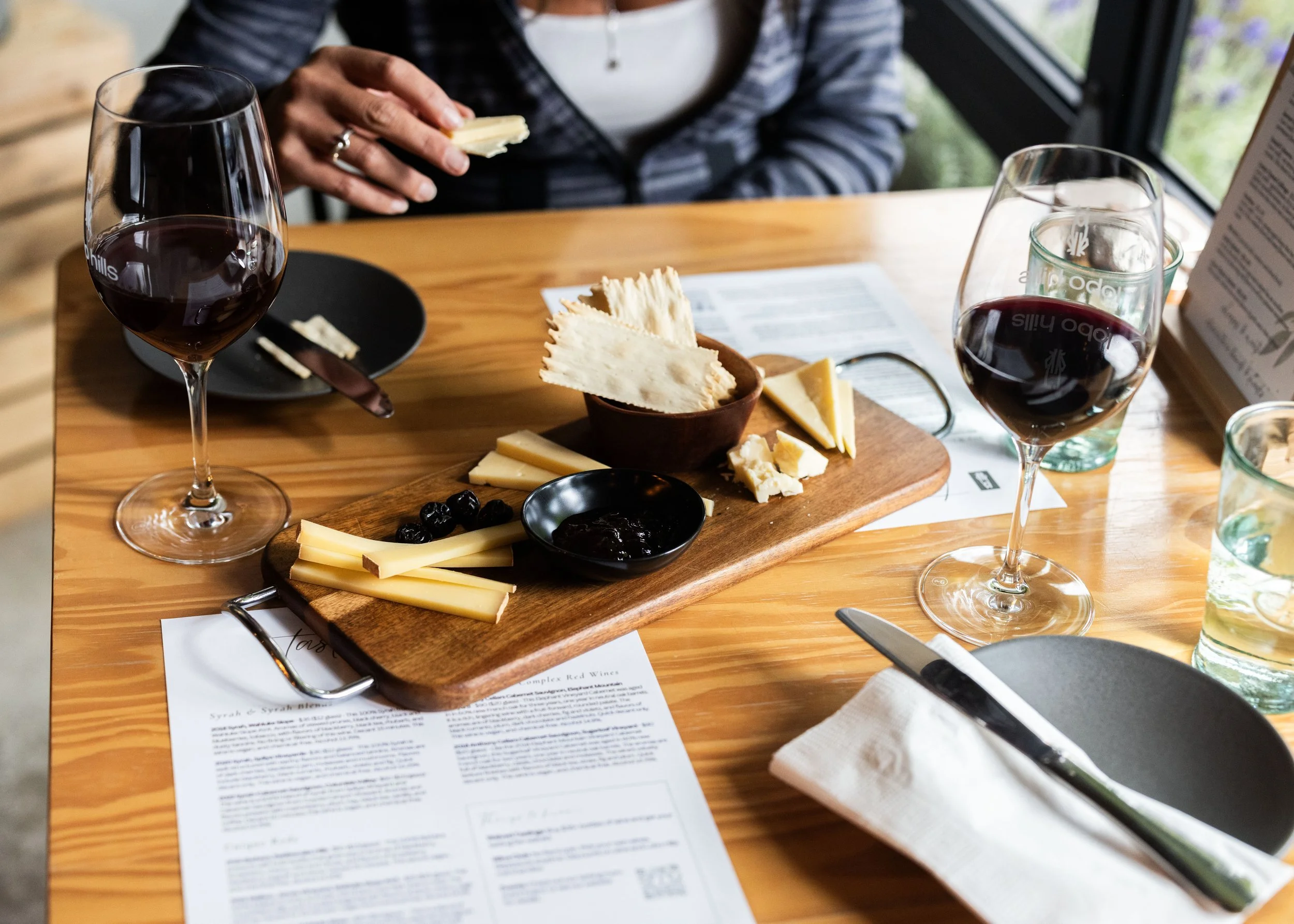 Wine &amp; Cheese Pairing Tips from Lobo Hills