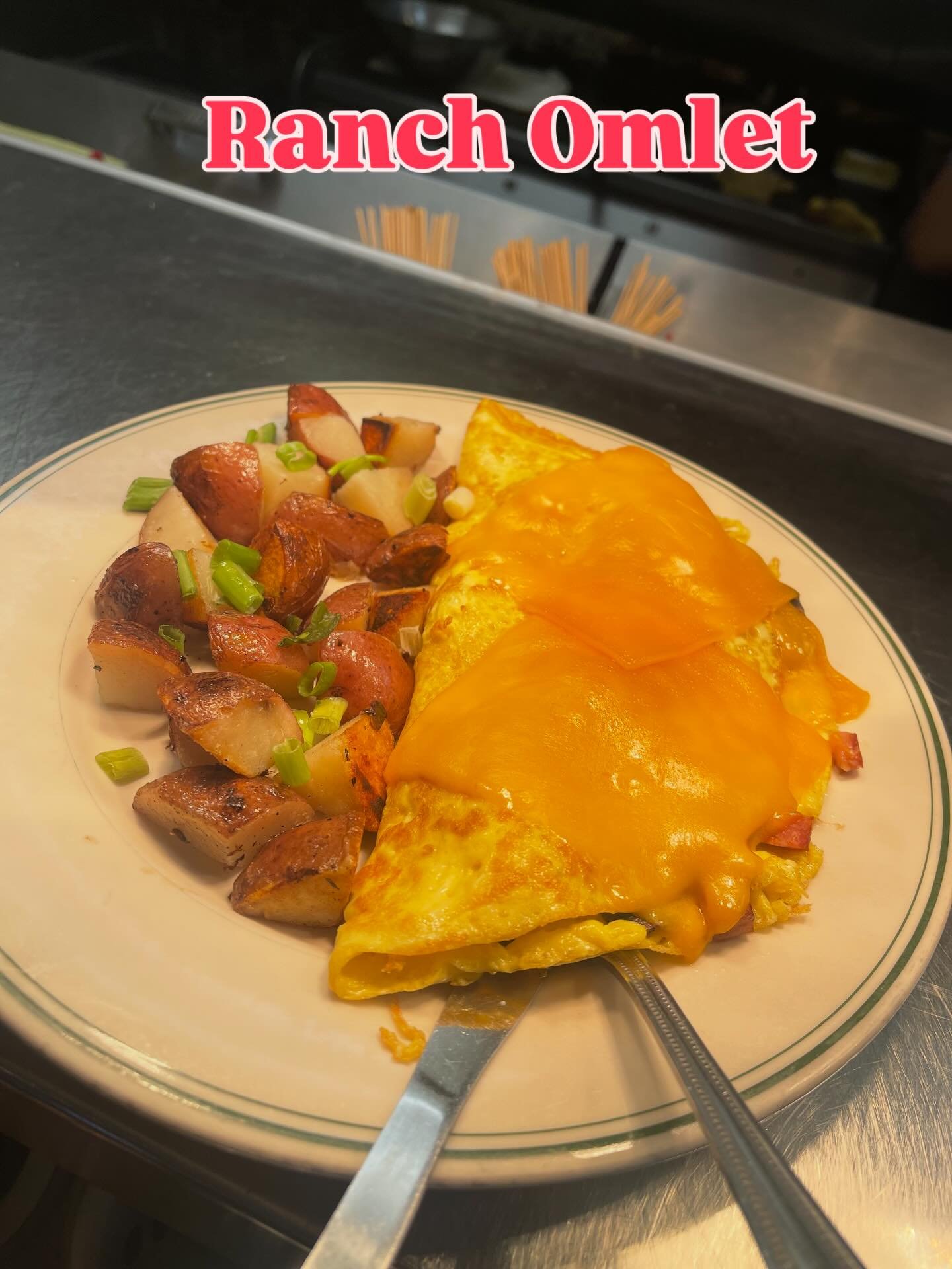 Open 9AM-8PM daily (closed Tue) 🍳 Breakfast 9-11AM&mdash;Ranch Omelet waiting for you! Come hungry! 🔥 #CloverdaleBBQ, #food, #breakfast, #sonomacounty