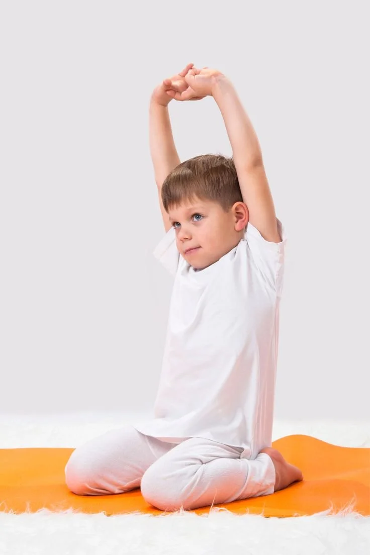 CURSO YOGA PARA NIÑOS + REGALOS.jpeg