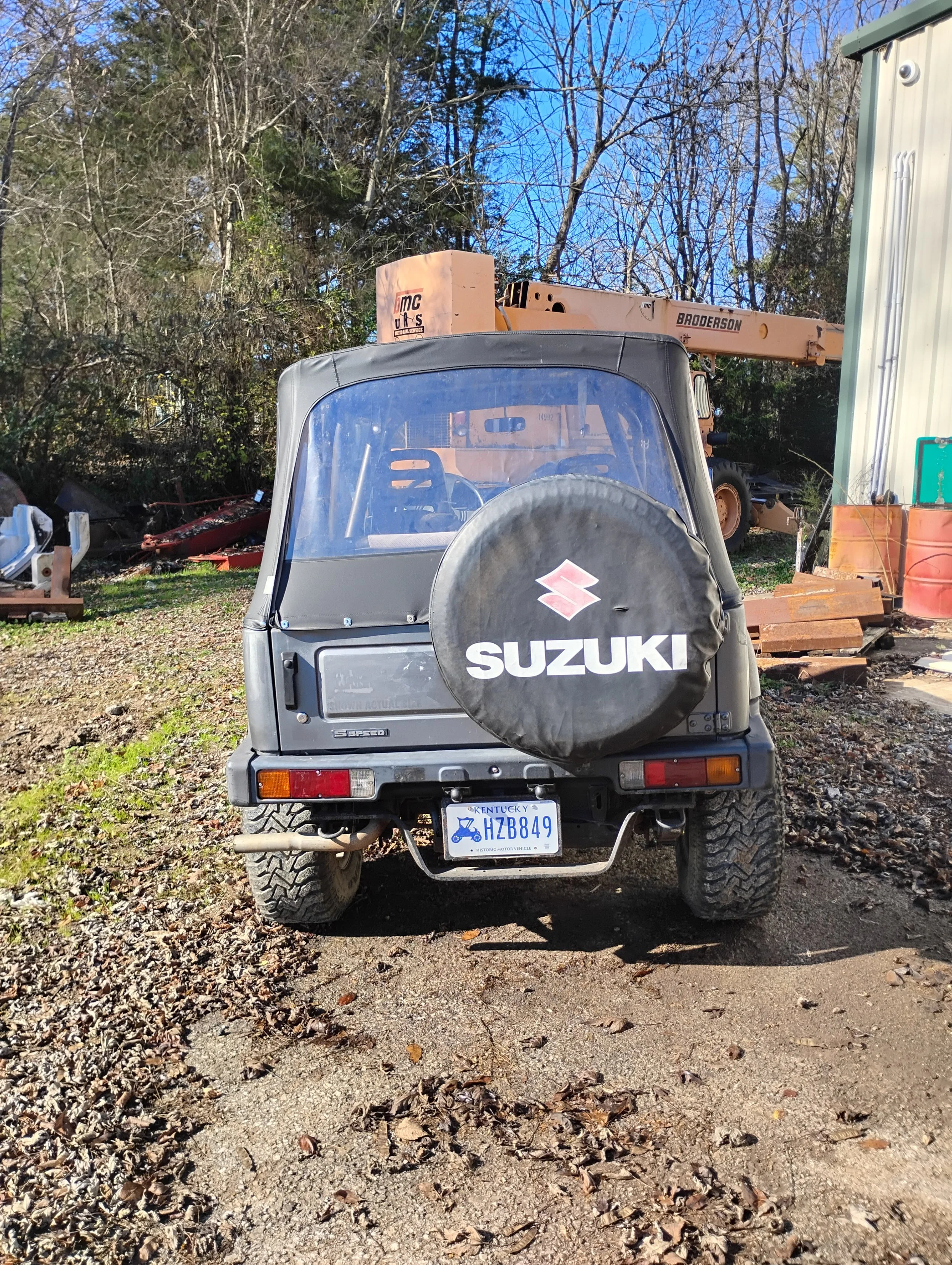 Suzuki Samurai