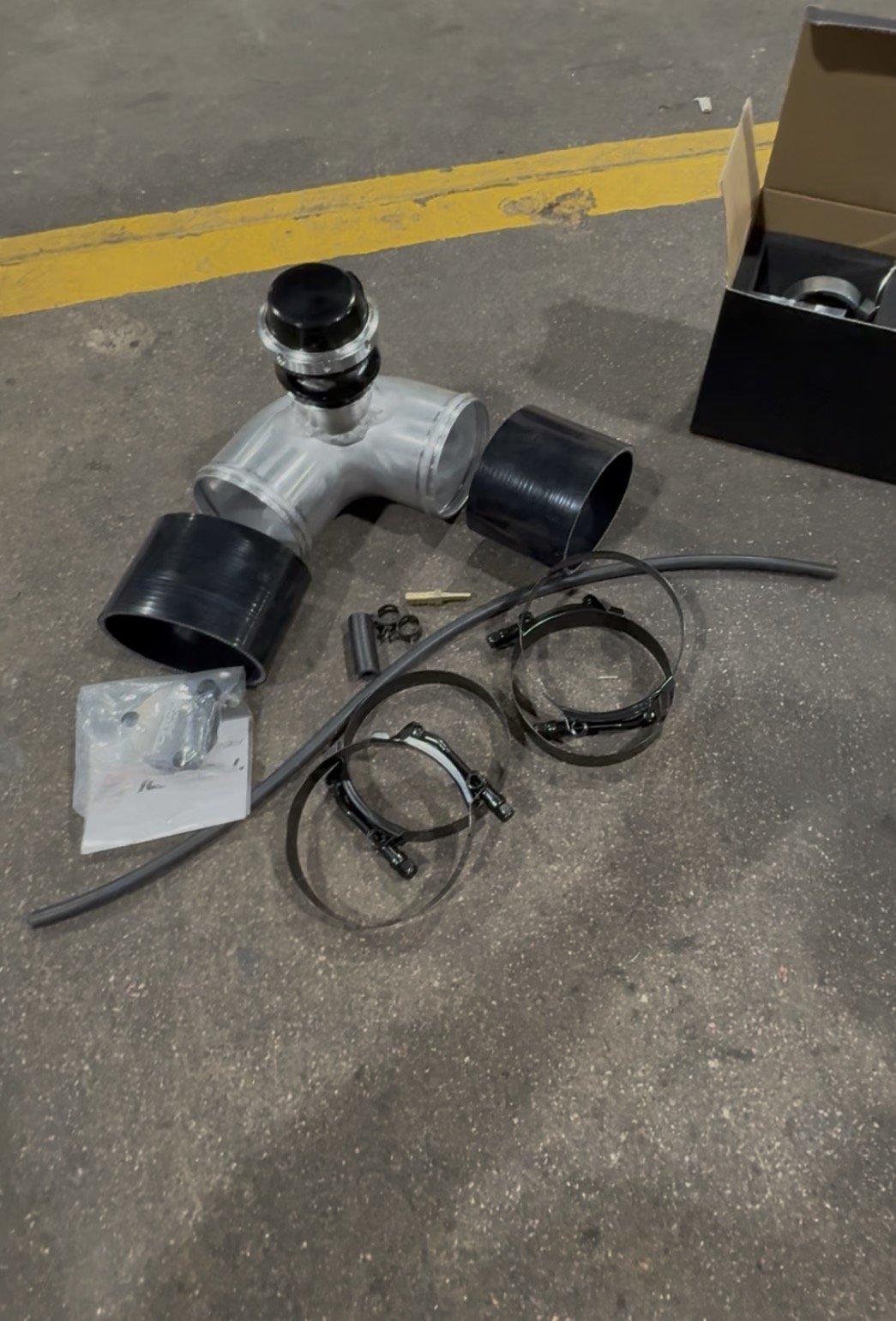 Blow off valve + Catch can kit