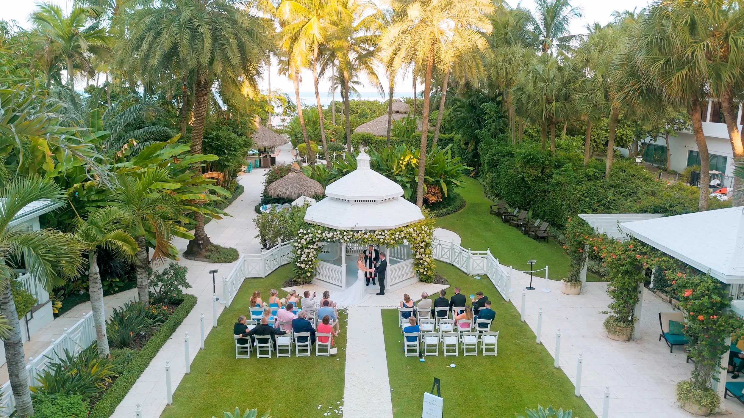 Outdoor wedding ceremony at The Palms Hotel & Spa in Miami Beach