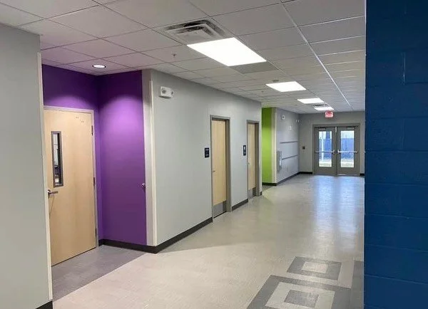 Casselberry ES hallway.jpg