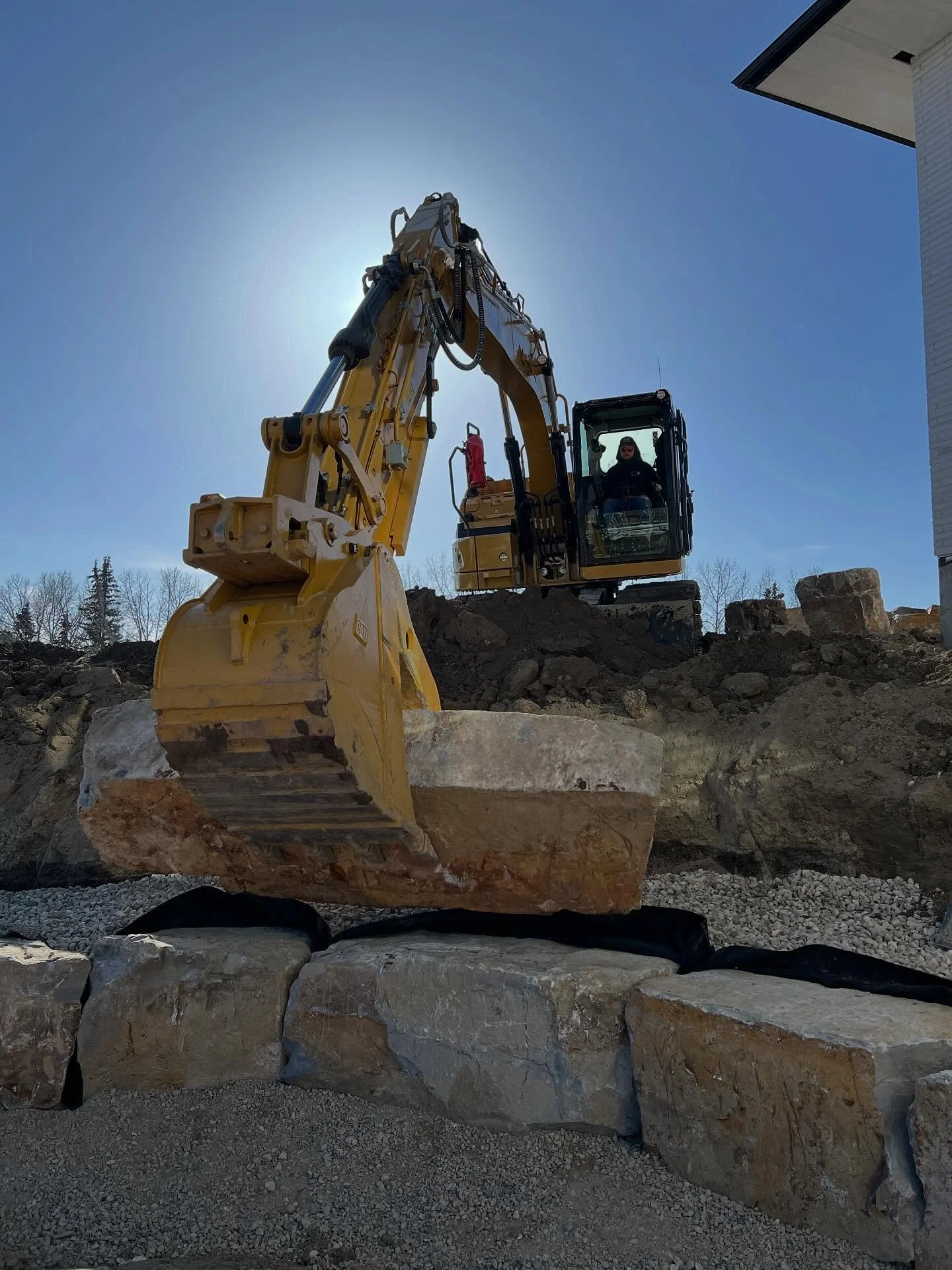 Let&rsquo;s move some mountains 💪🪨 - Contact link in bio to start planning your 2026 project.
.
.
&bull; Booking 2026 #CookItUp
.
.
#Calgary #YYC #calgarylandscape #instagram