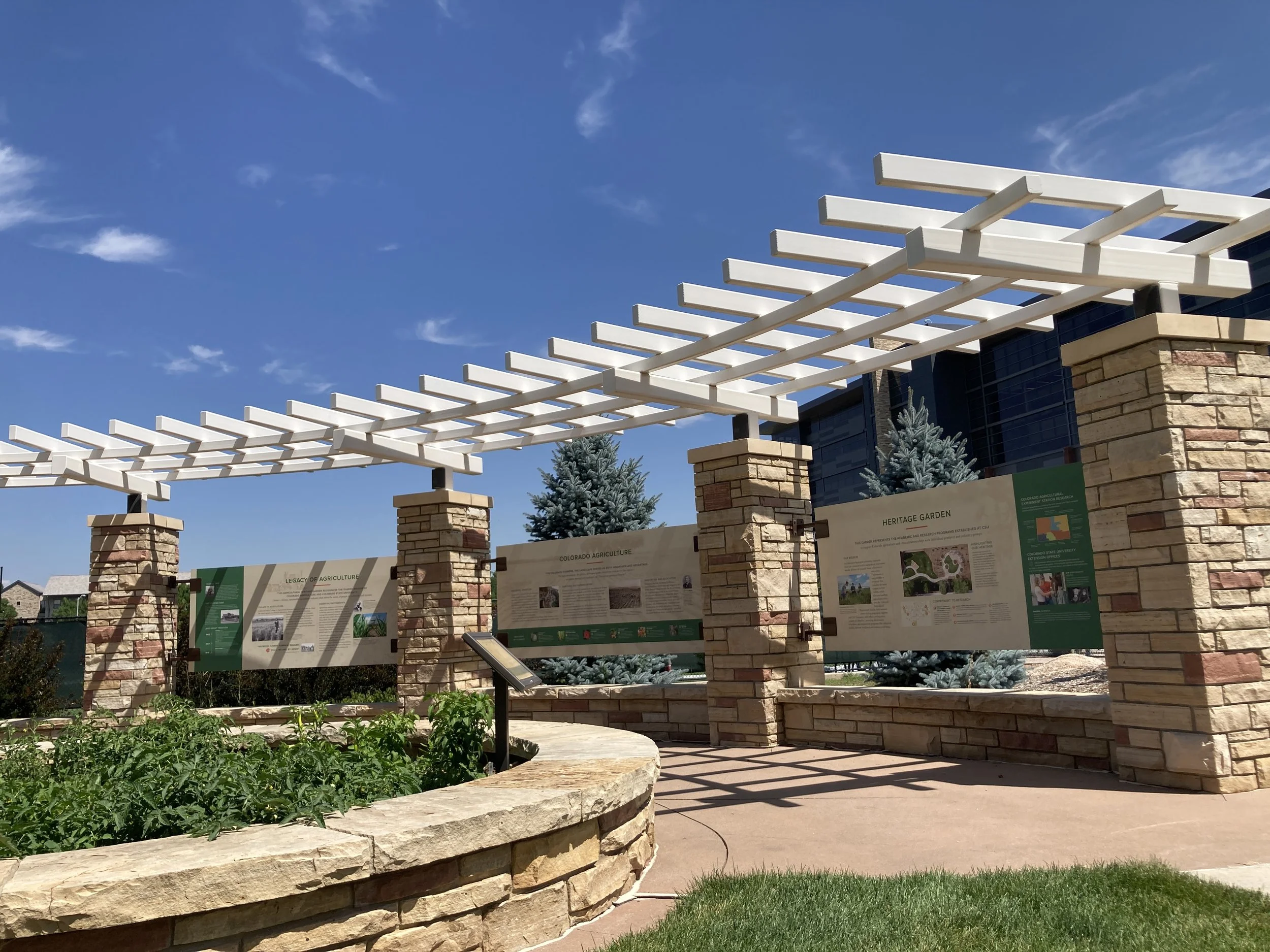 Heritage Garden sign panel system.