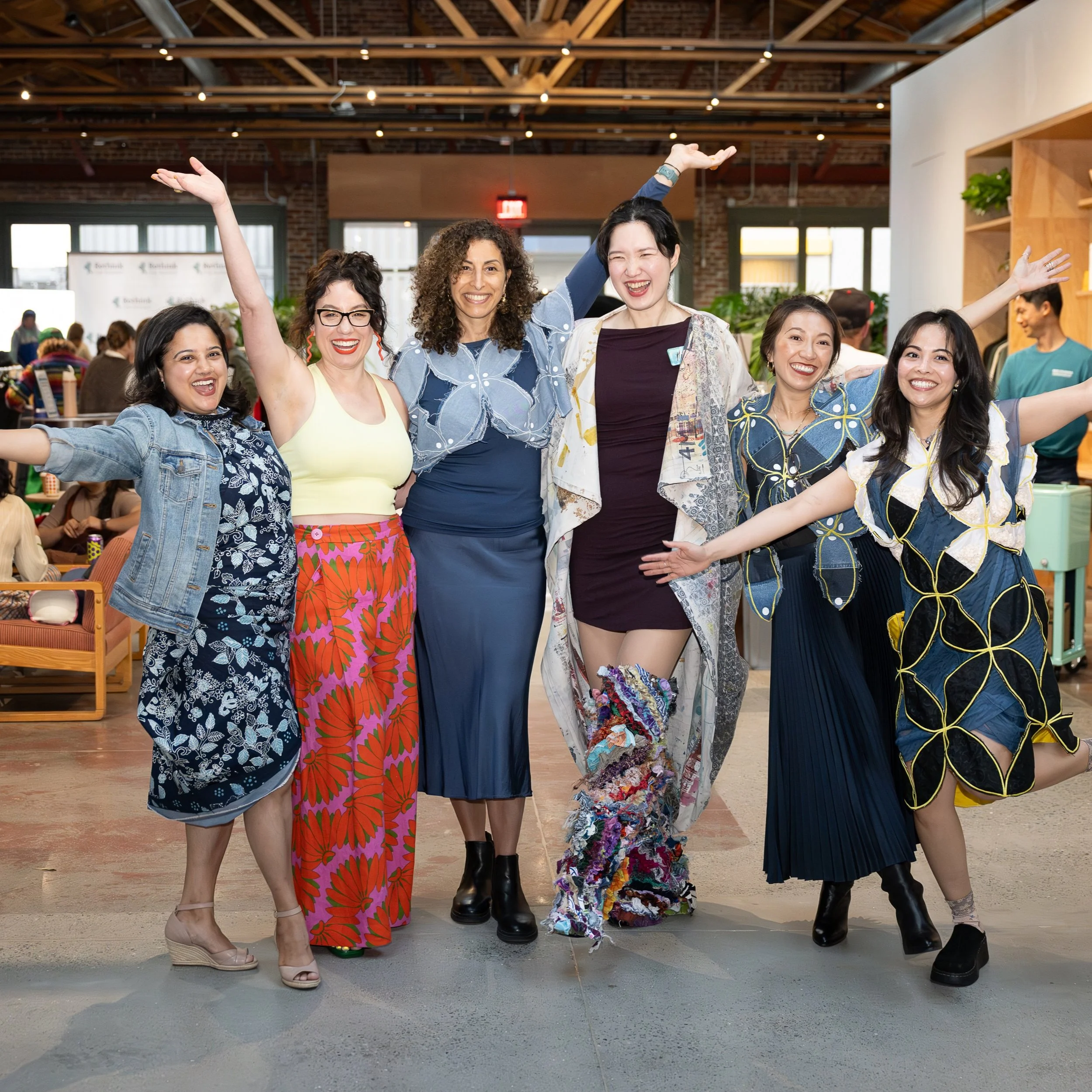Really excited to see Unwaste name tags used at @rethinktherunway's ⚡Recharge Your Closet: A Sustainable Fashion Pop-Up ⚡ during @sfclimateweek. 

We created a custom seaglass color for their staff + volunteer badges, which were used throughout the e
