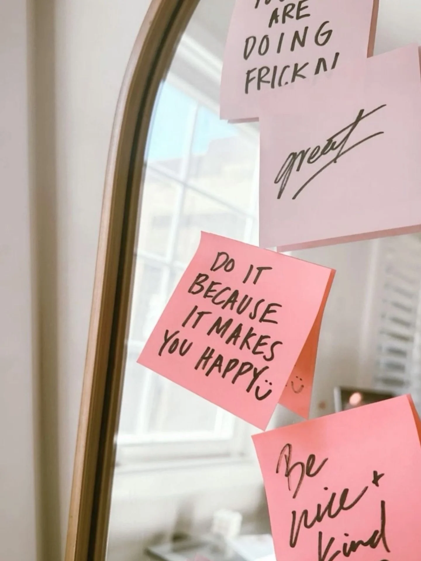 you are doing great.

#affirmations #selftalk #mentalhealth #womenshealth #marylandtherapist