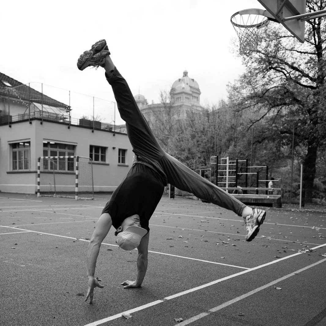 Handstand und Bodenakrobatik