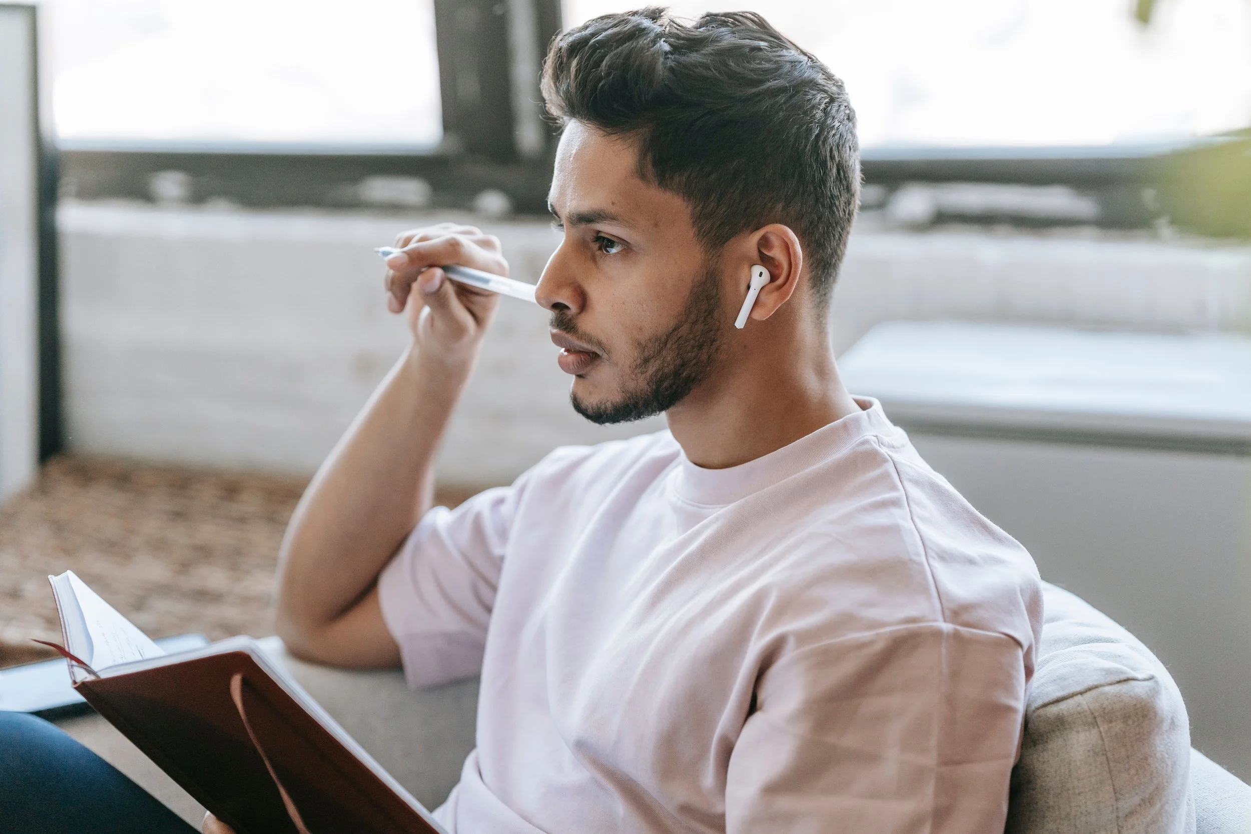 I asked a therapist why the job search breaks you