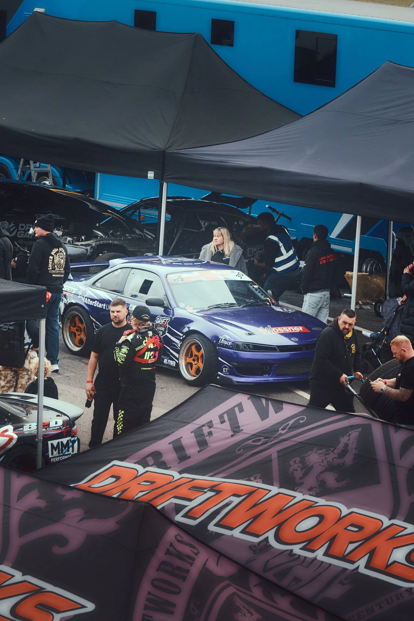 LZWorldTour015 copySUMMER_SPECTACULAR_RACE_DAY.jpg