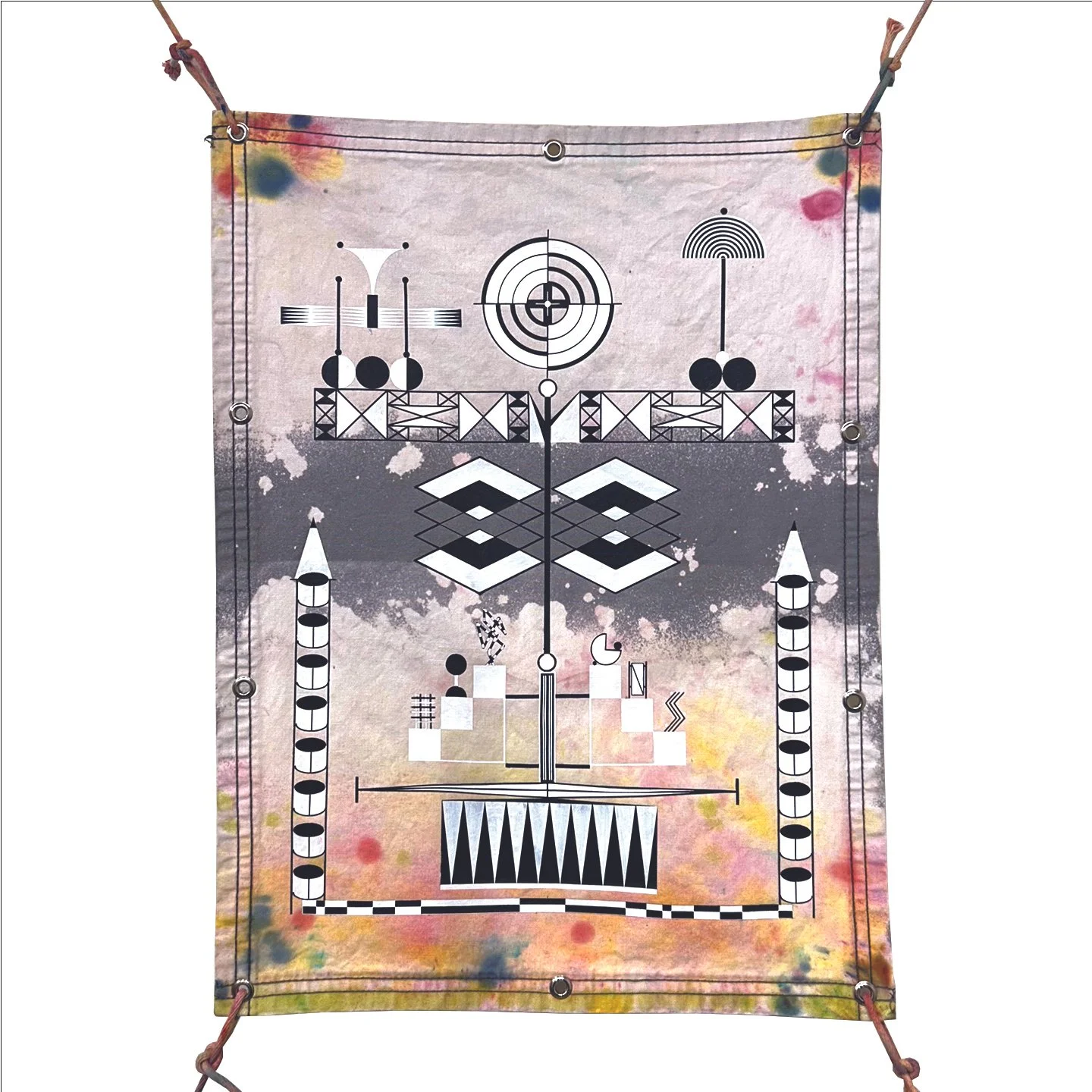 BLACK & WHITE SATELLITE