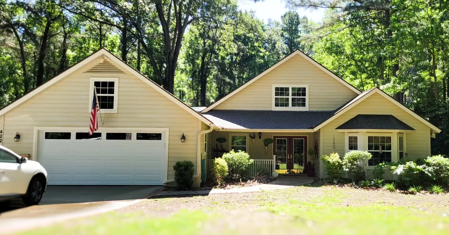 ✨ HOME REFRESH SEASON ✨

It&rsquo;s one of the easiest ways to boost curb appeal and make your home feel fresh again, without renovations. 🌿

🔗 https://www.t2exteriors.com/contact

#T2Exteriors #LowcountryLiving #BlufftonSC #HiltonHead #BeaufortSC 
