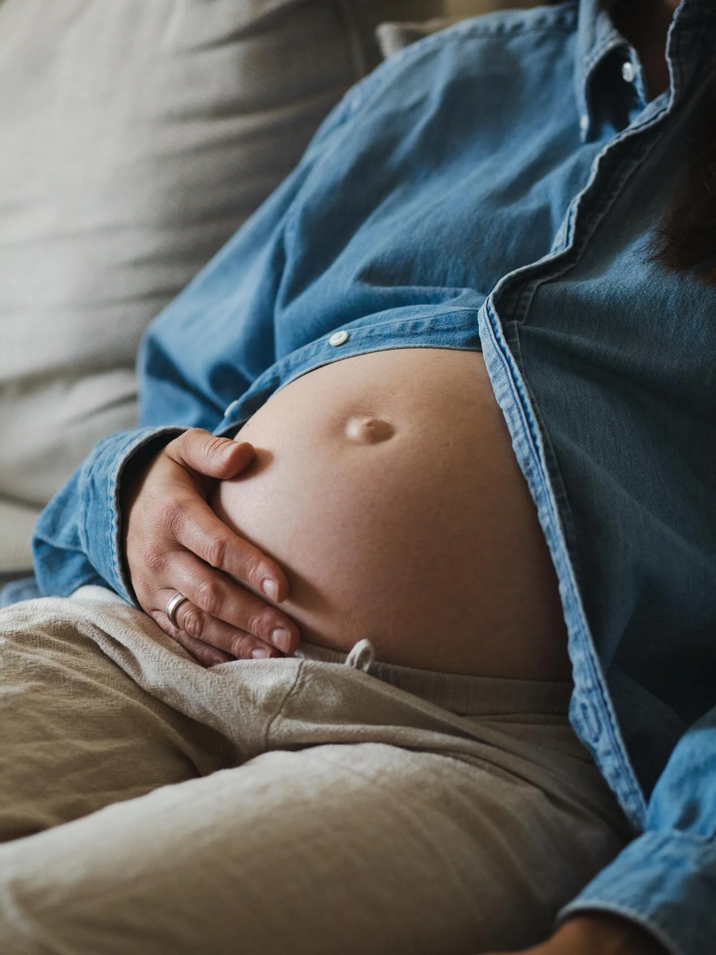 growing 🎀 #maternityphotoshoot #maternitypictures