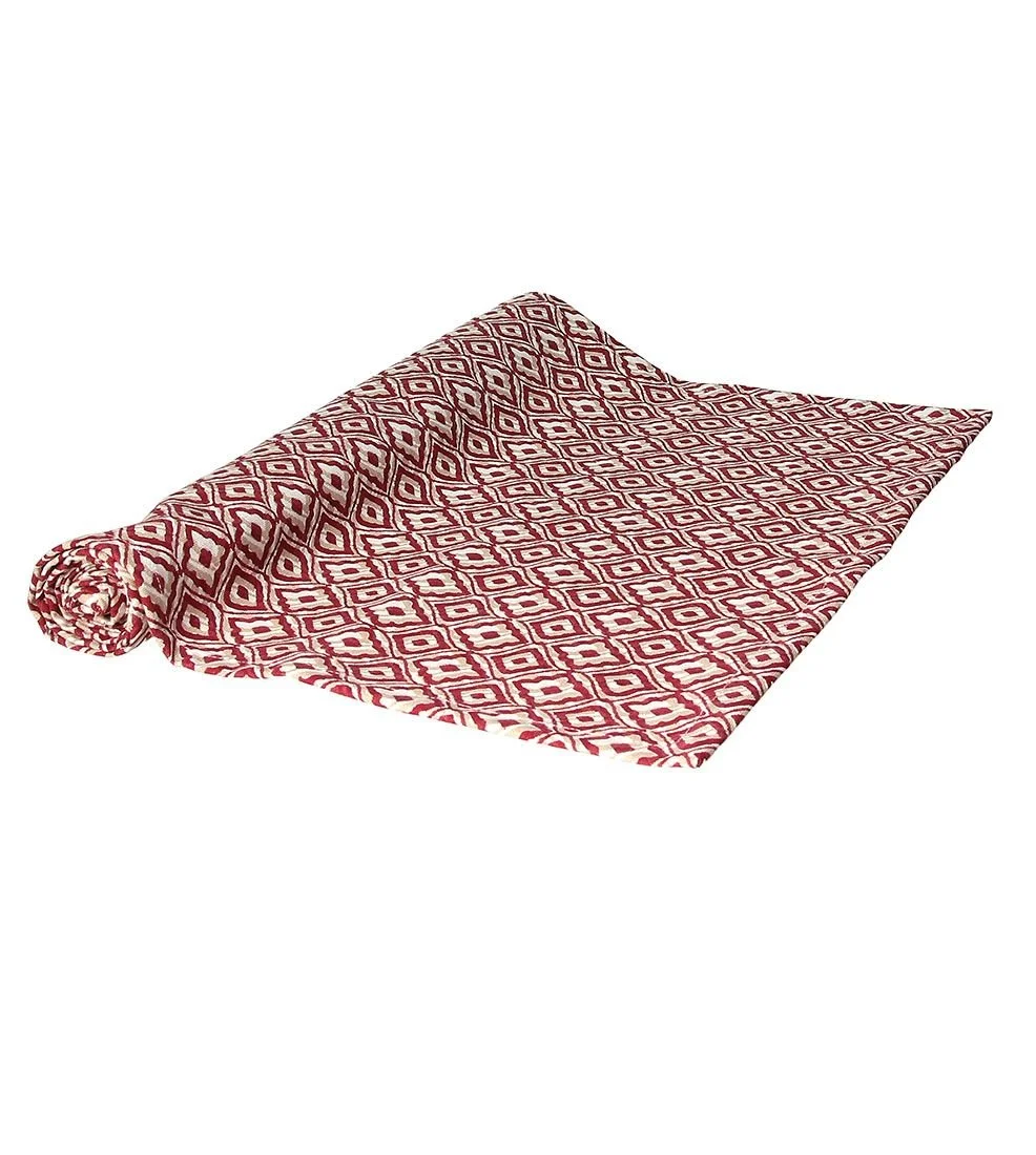 TXXRU01CARR CAMINO DE MESA GEOMETRICA BURDEOS 1.jpg