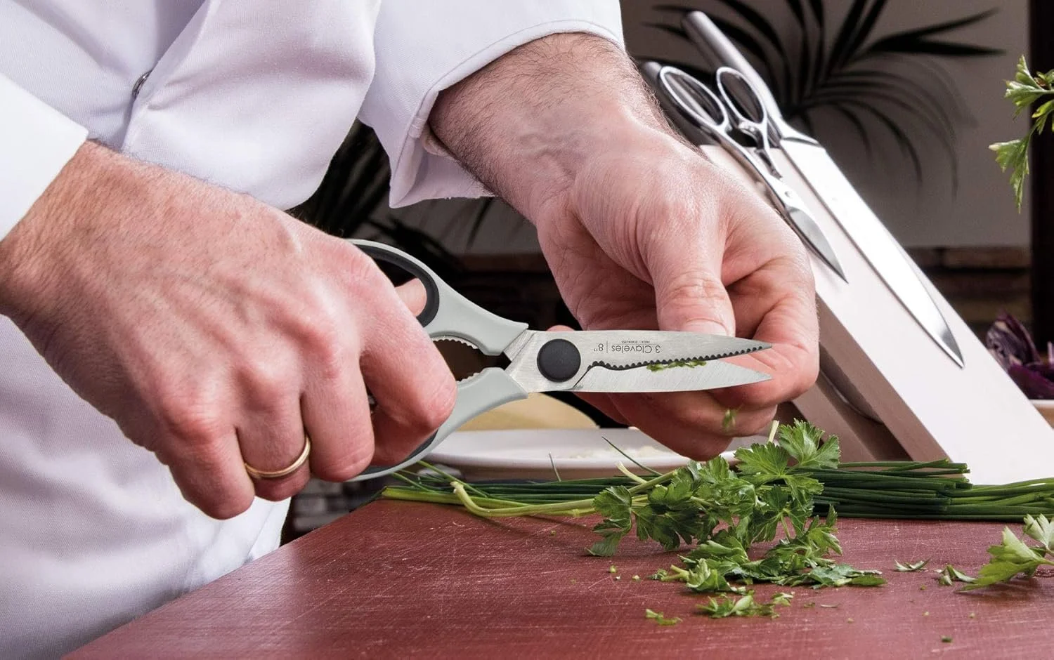 tijera 3 claveles 4.jpg