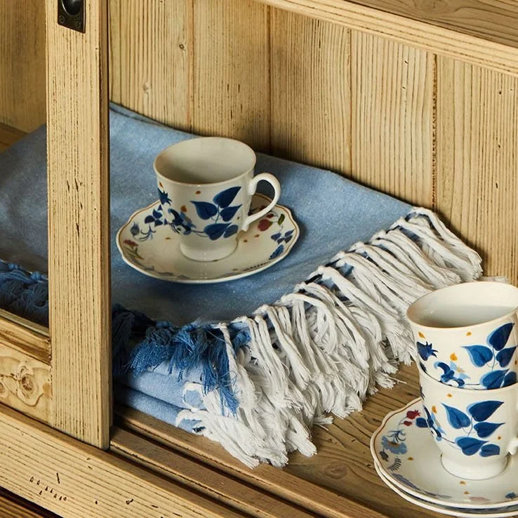 E1XTO102491 mantel azul flecos 140x140 2.jpg