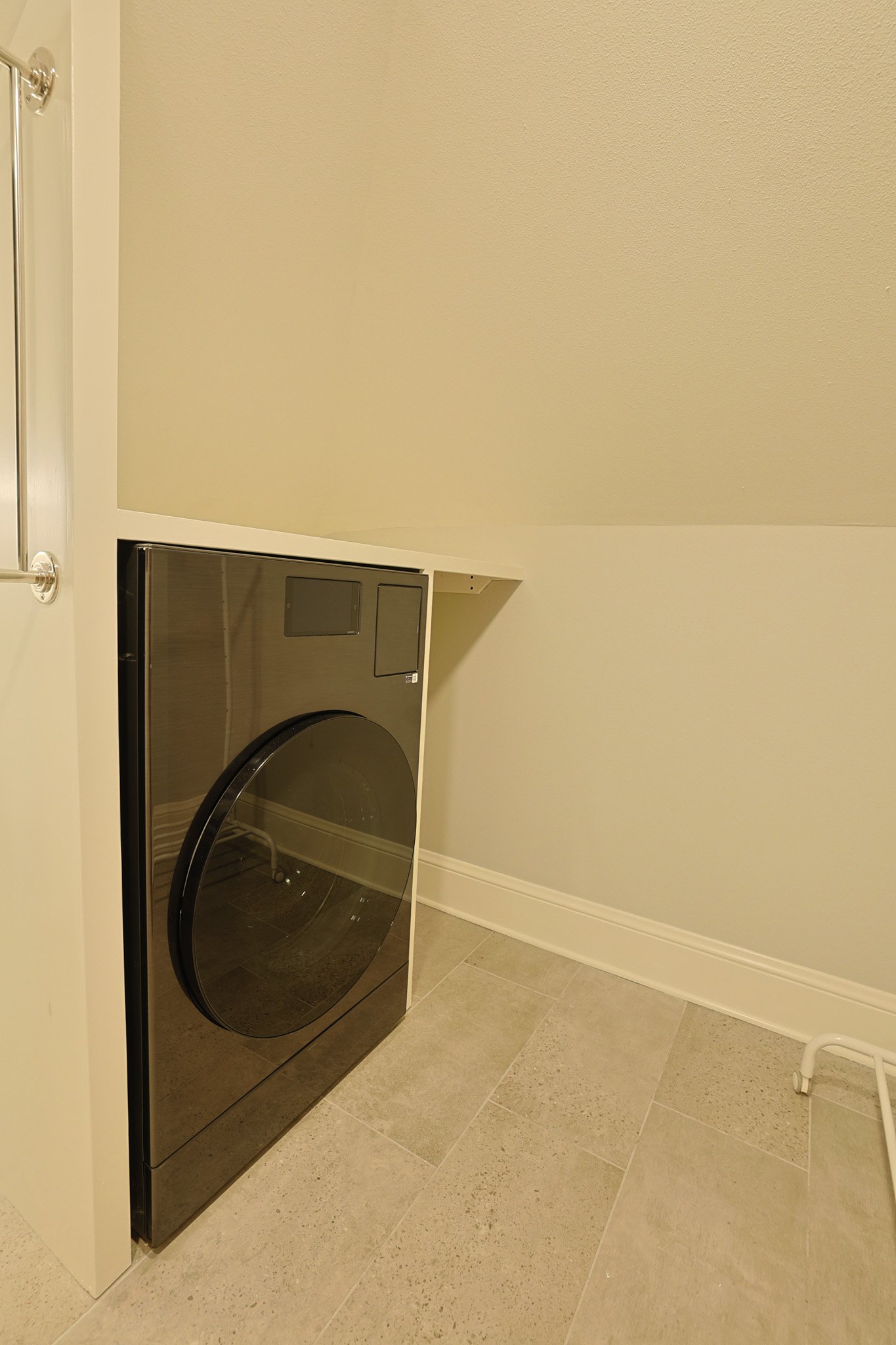 Threshold house rental pics-19.jpg