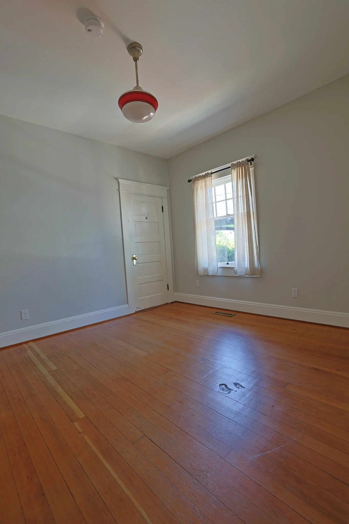 Threshold house rental pics-34.jpg