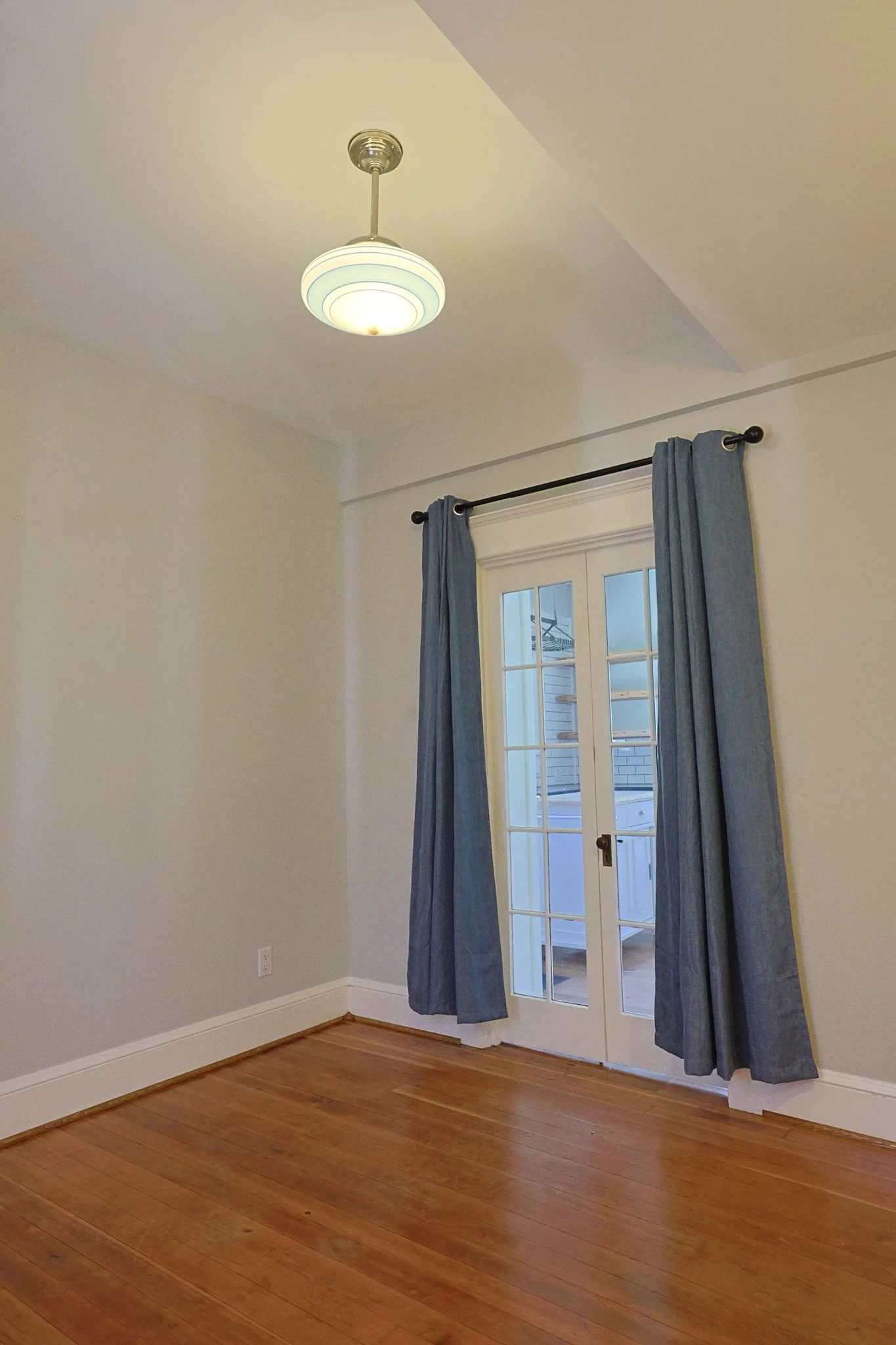 Threshold house rental pics-46.jpg