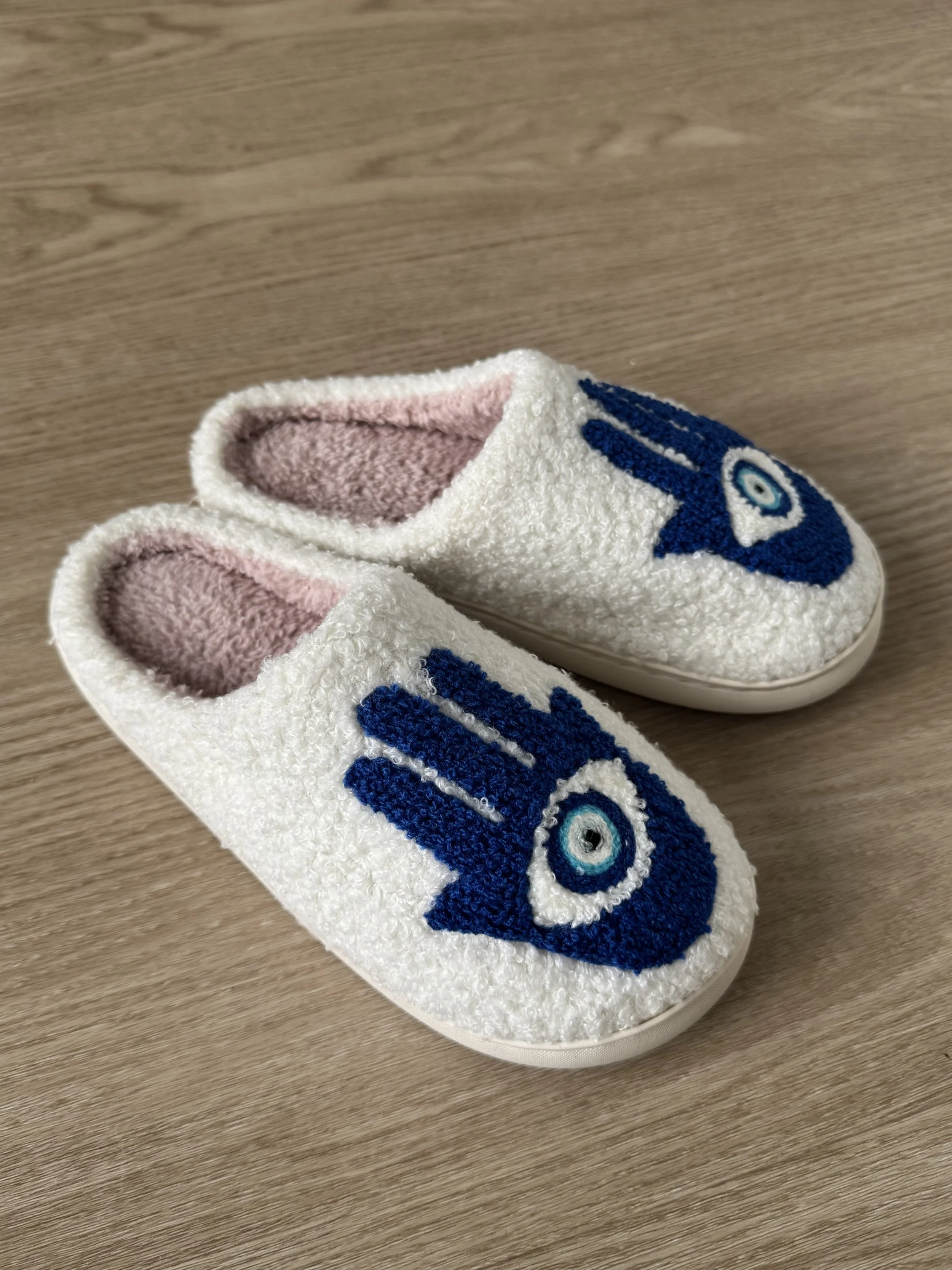 Aura  Khamsa Slipper