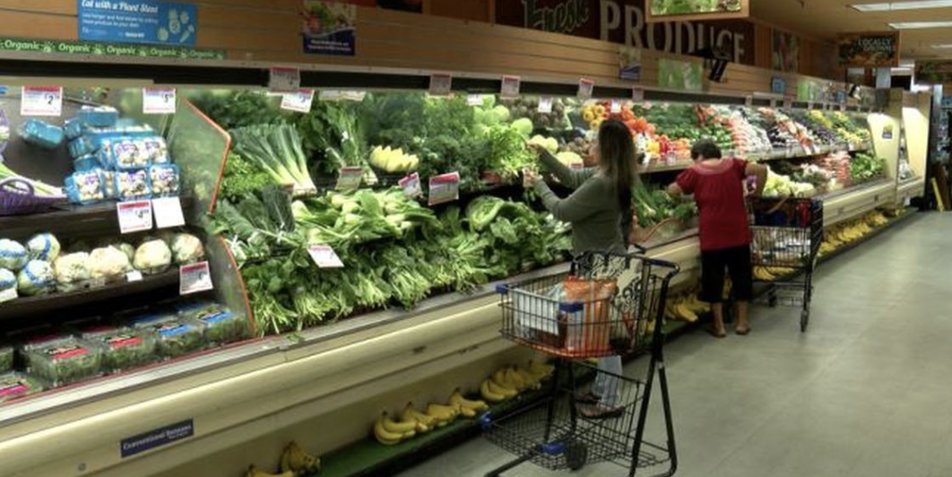 The average Hawaii household forks over more than $10,000 a year for food