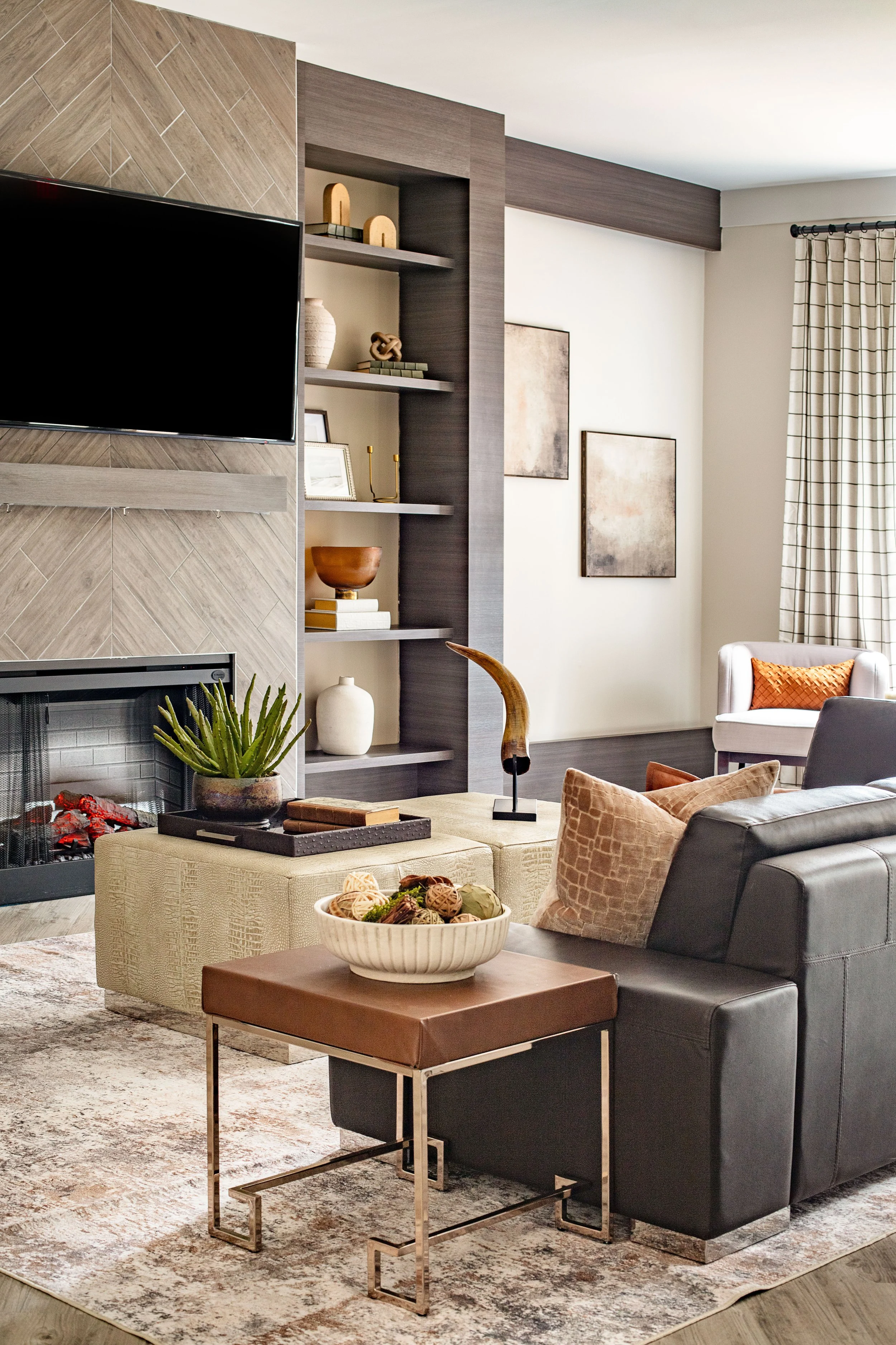 Tapestry Bocage_Interior Amenities_Resident Lounge 5_April2026_HighRes.jpg
