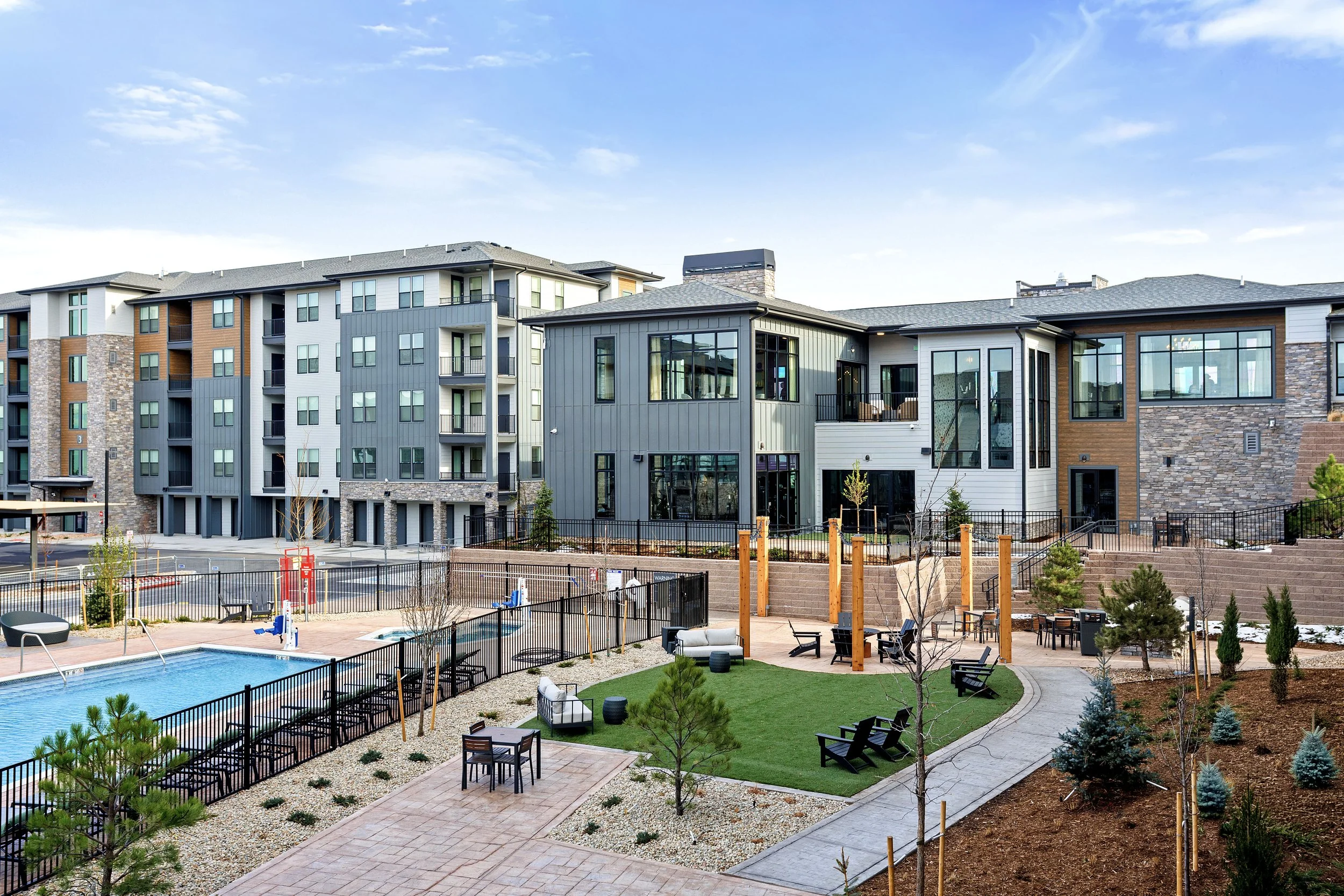 Velo Interlocken_Exterior_Activity Area_March2026_Web.jpg