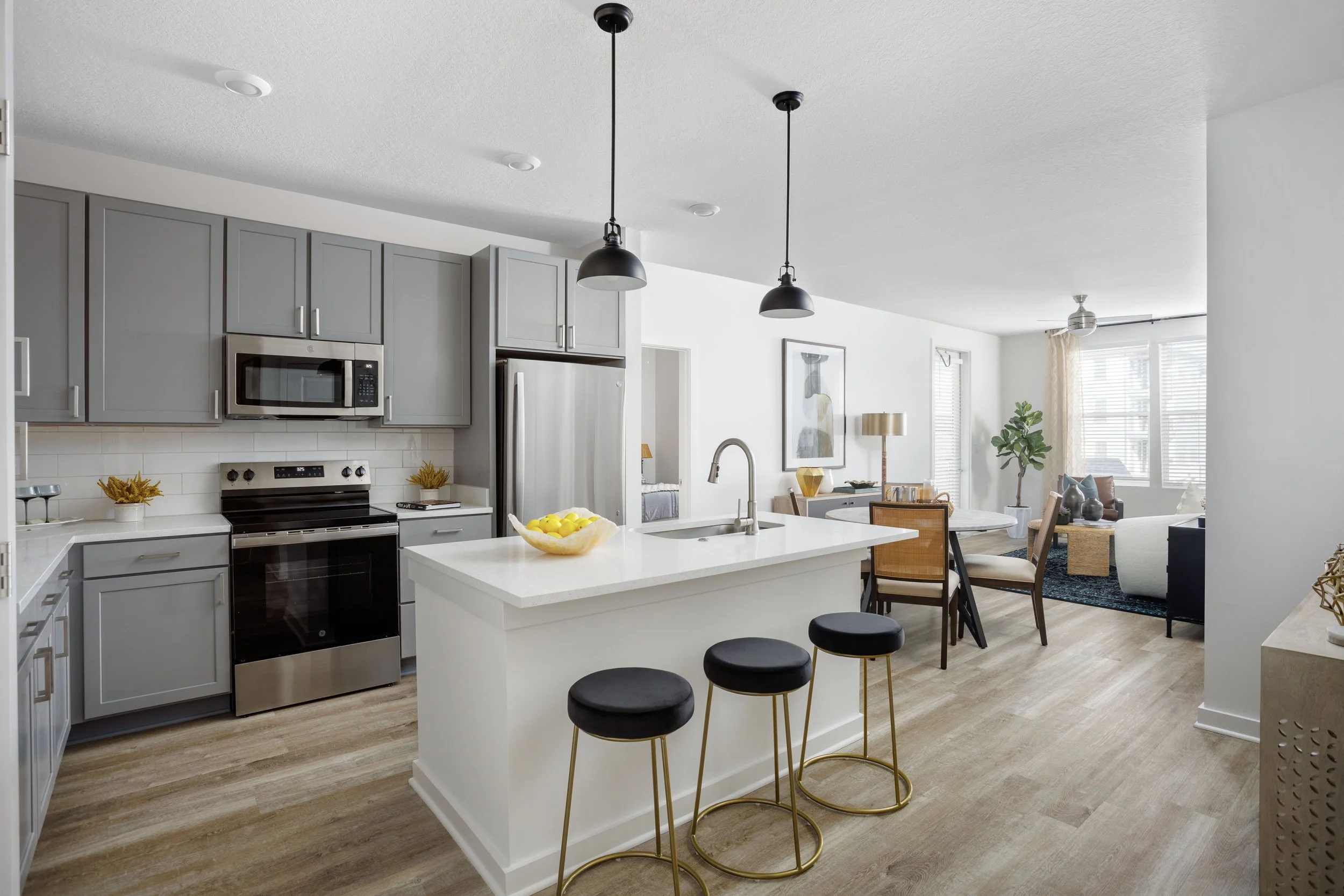 Velo Interlocken_Model_Kitchen_March2026_Web.jpg