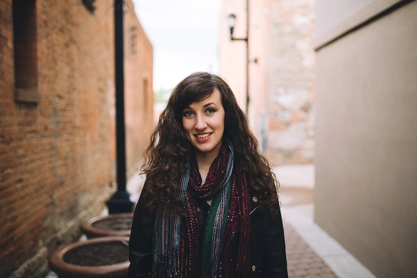 Elyse Miller alley (photo by Wil Claussen).jpg