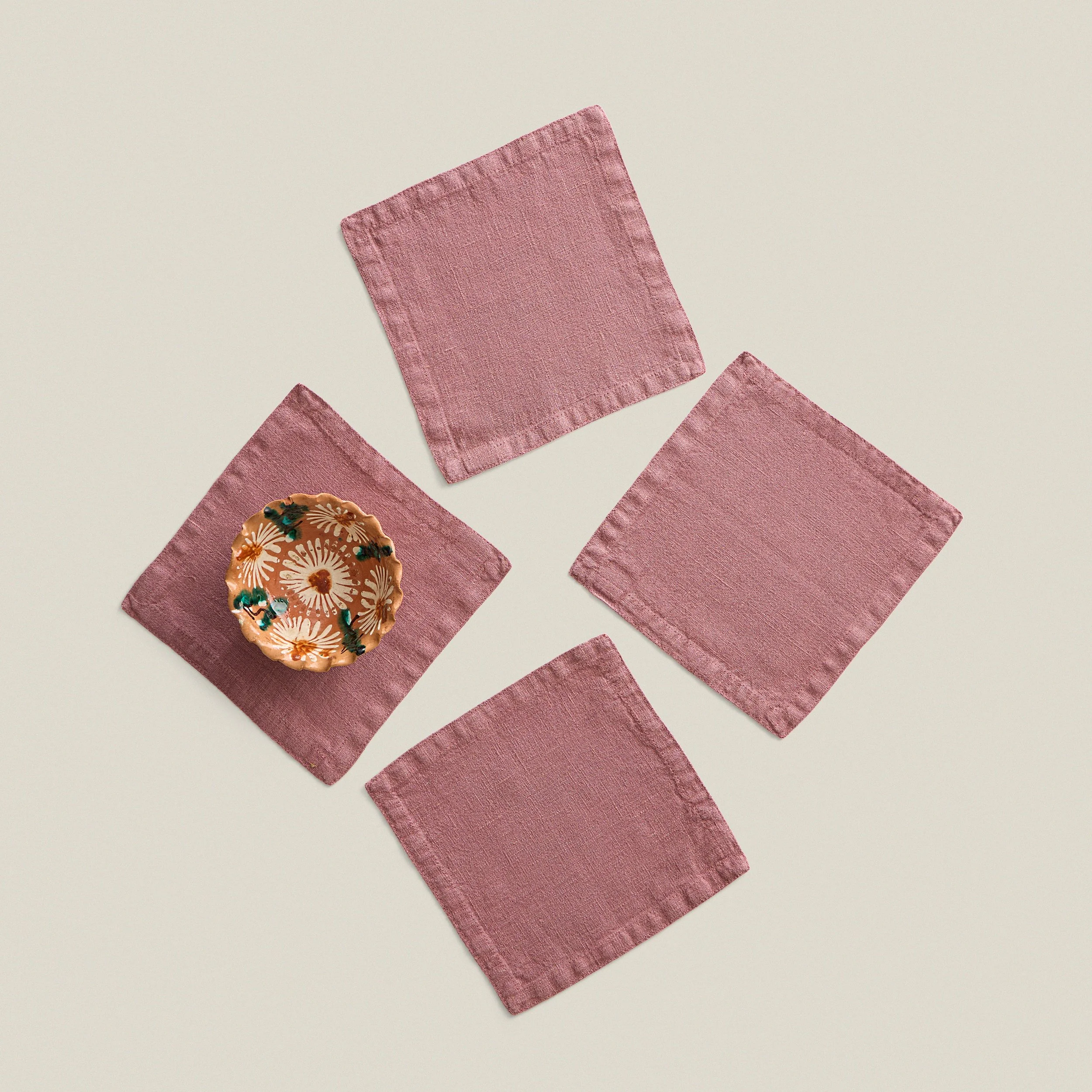 Purple cocktail linen napkins