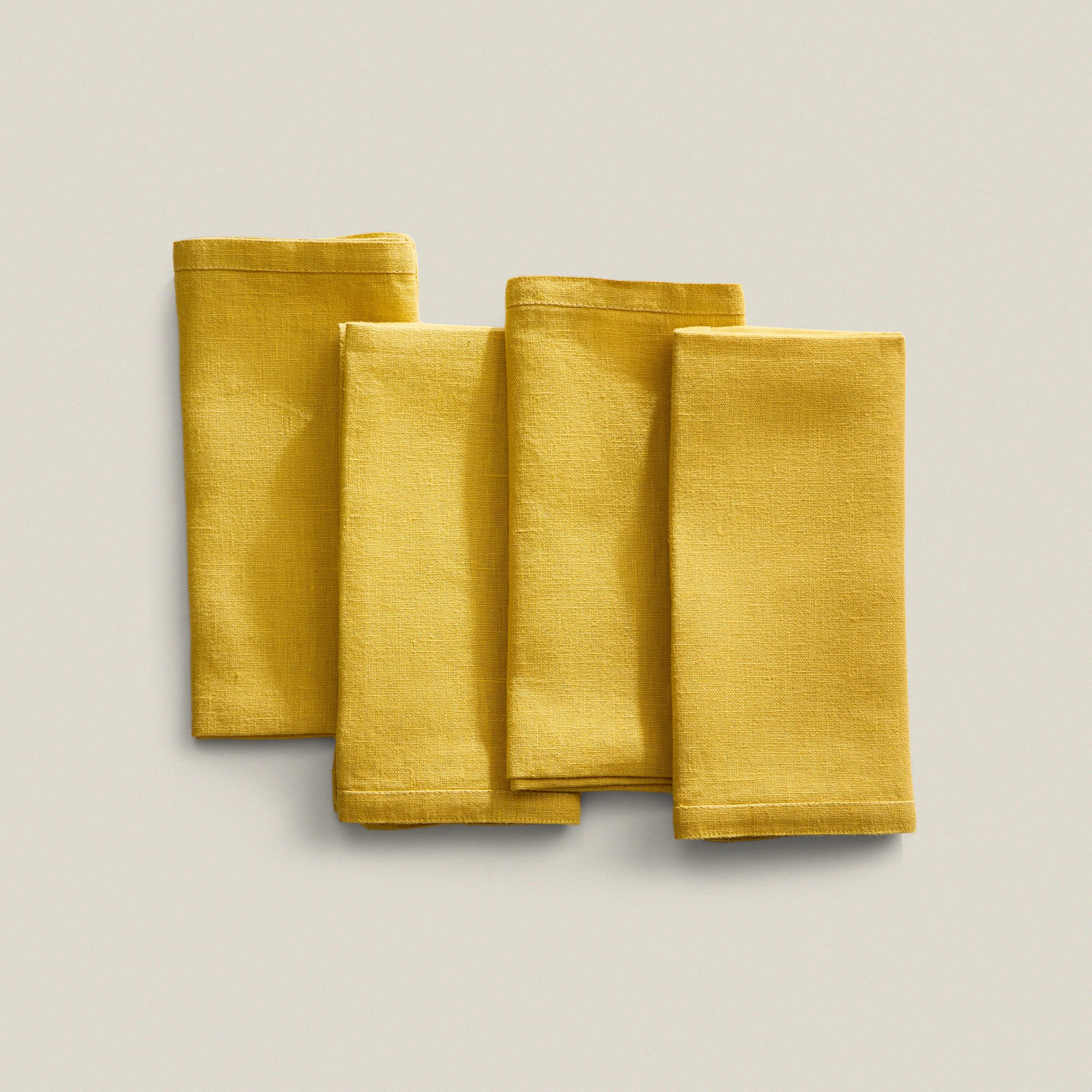 Set of yellow linen napkins