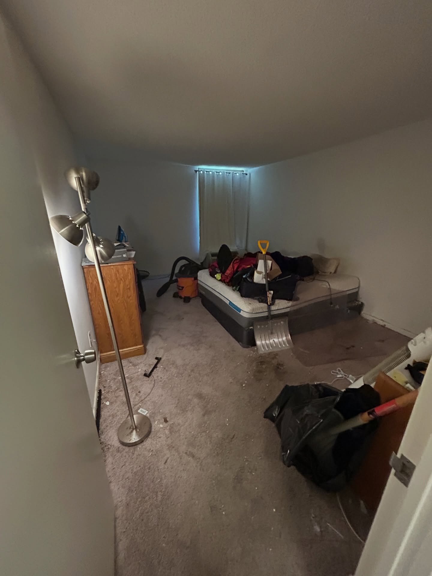 This is what compassion + hard work looks like.
The same room from yesterday &mdash; but now it&rsquo;s a fresh start.

When people are dealing with depression, stress, or overwhelming life situations, clutter builds up quietly. There&rsquo;s no sham