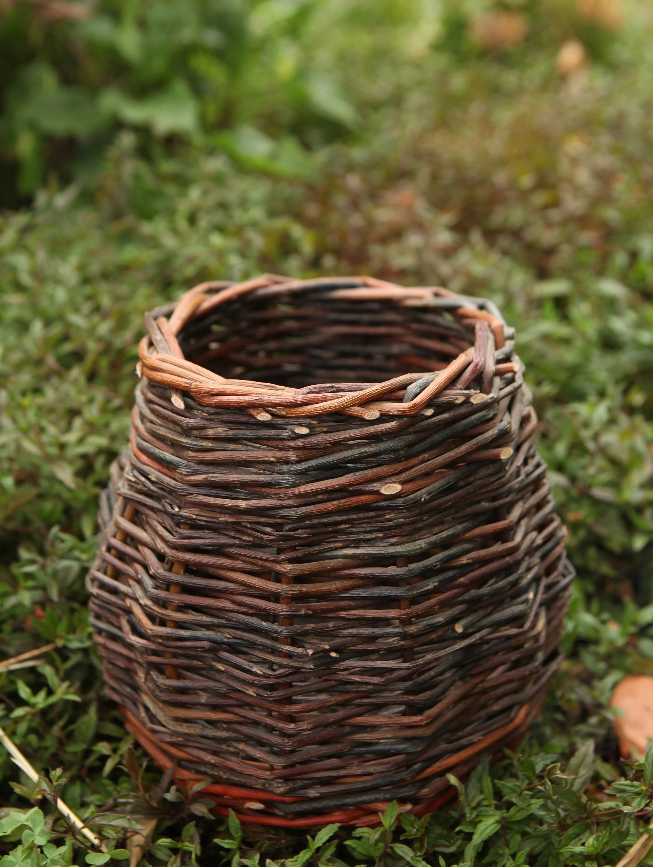 Small Round Basket 031