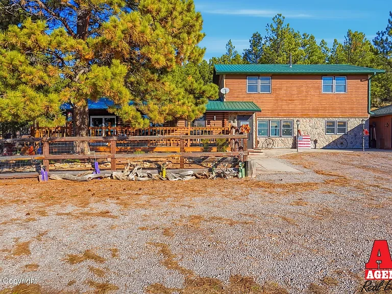 23374 Highway 85 - Newcastle, WY