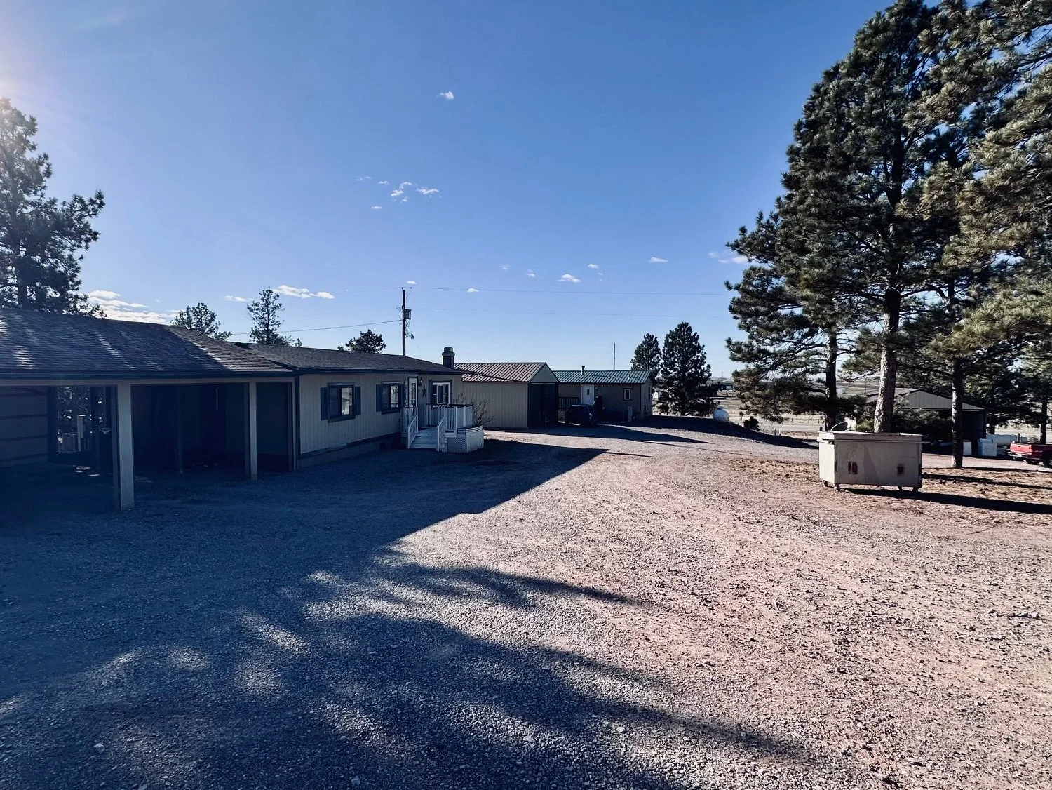 8 Moore Ln. - Newcastle, WY