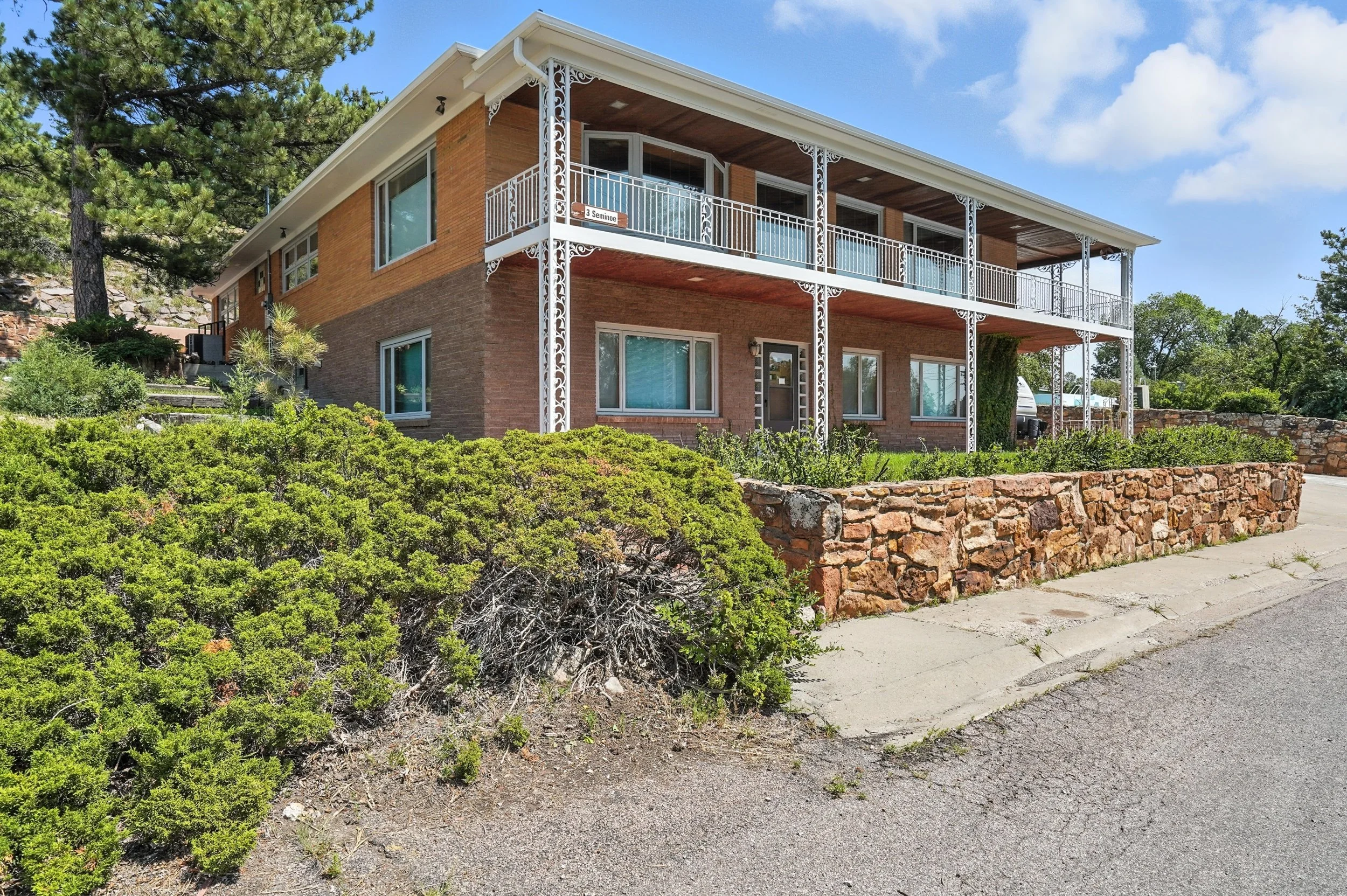 3 Seminoe Ave - Newcastle, WY 