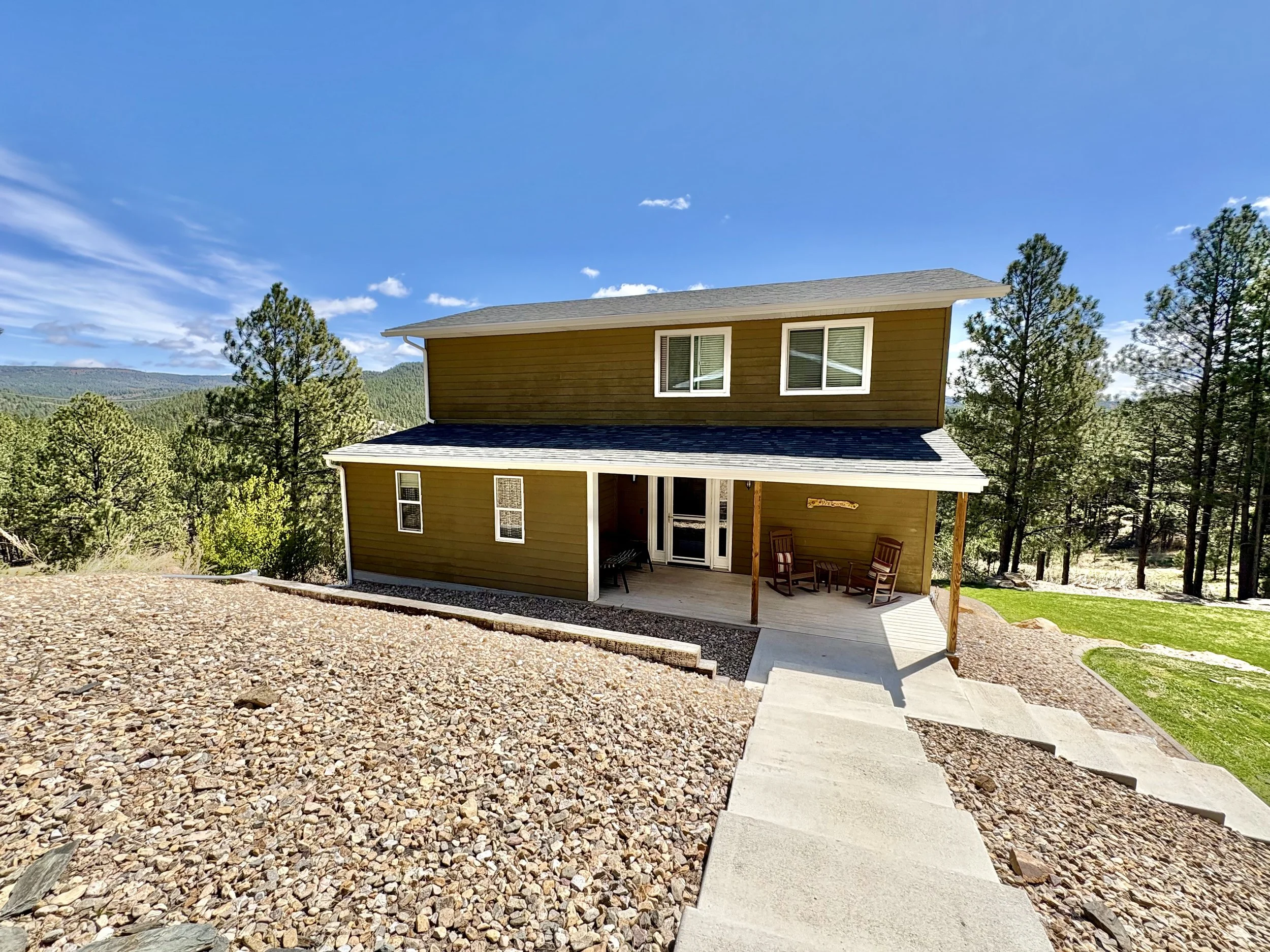 20 Shell Rd - Newcastle, WY