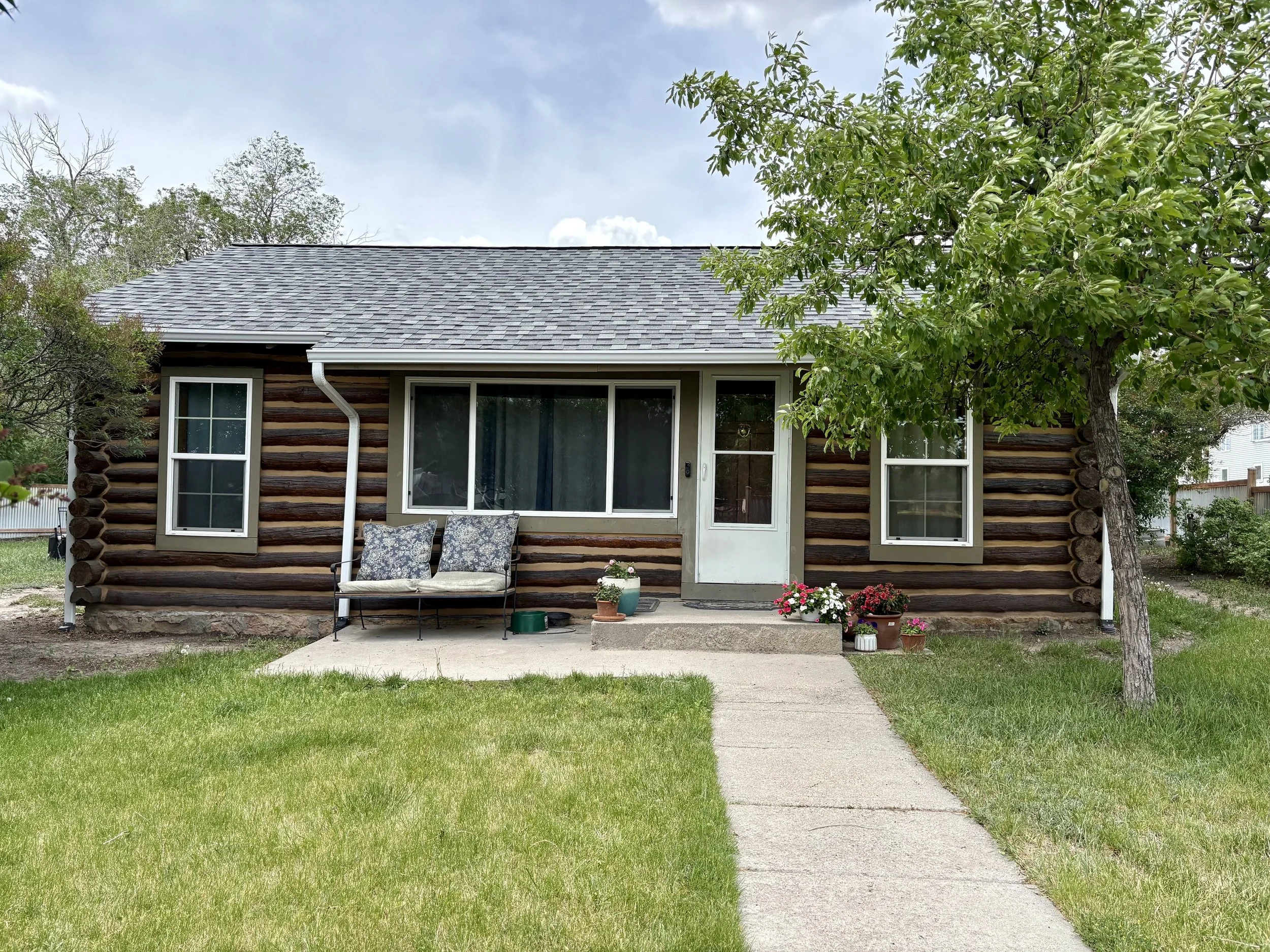 224 1st Ave - Newcastle, WY