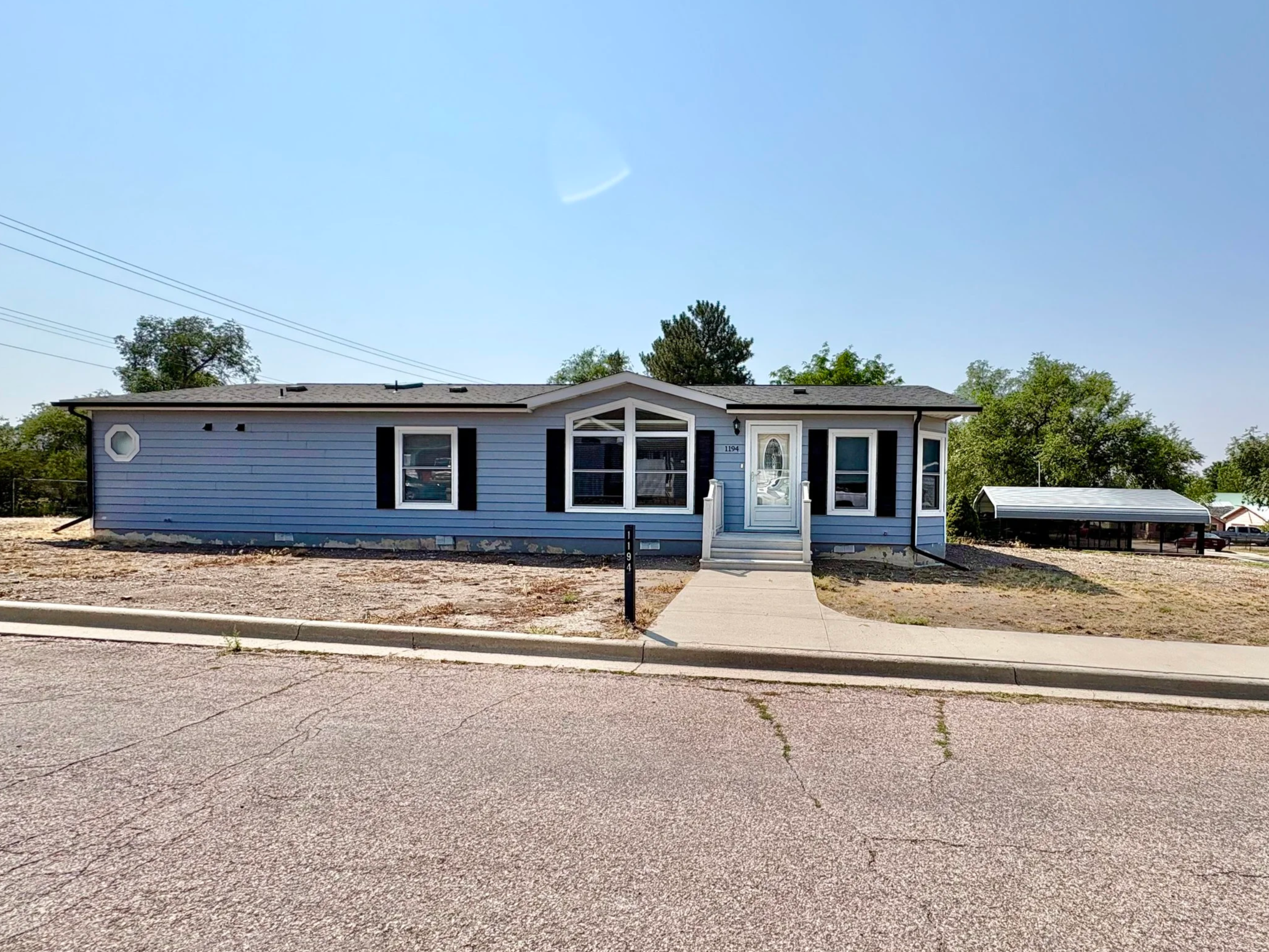 1194 Park Dr - Newcastle, WY 