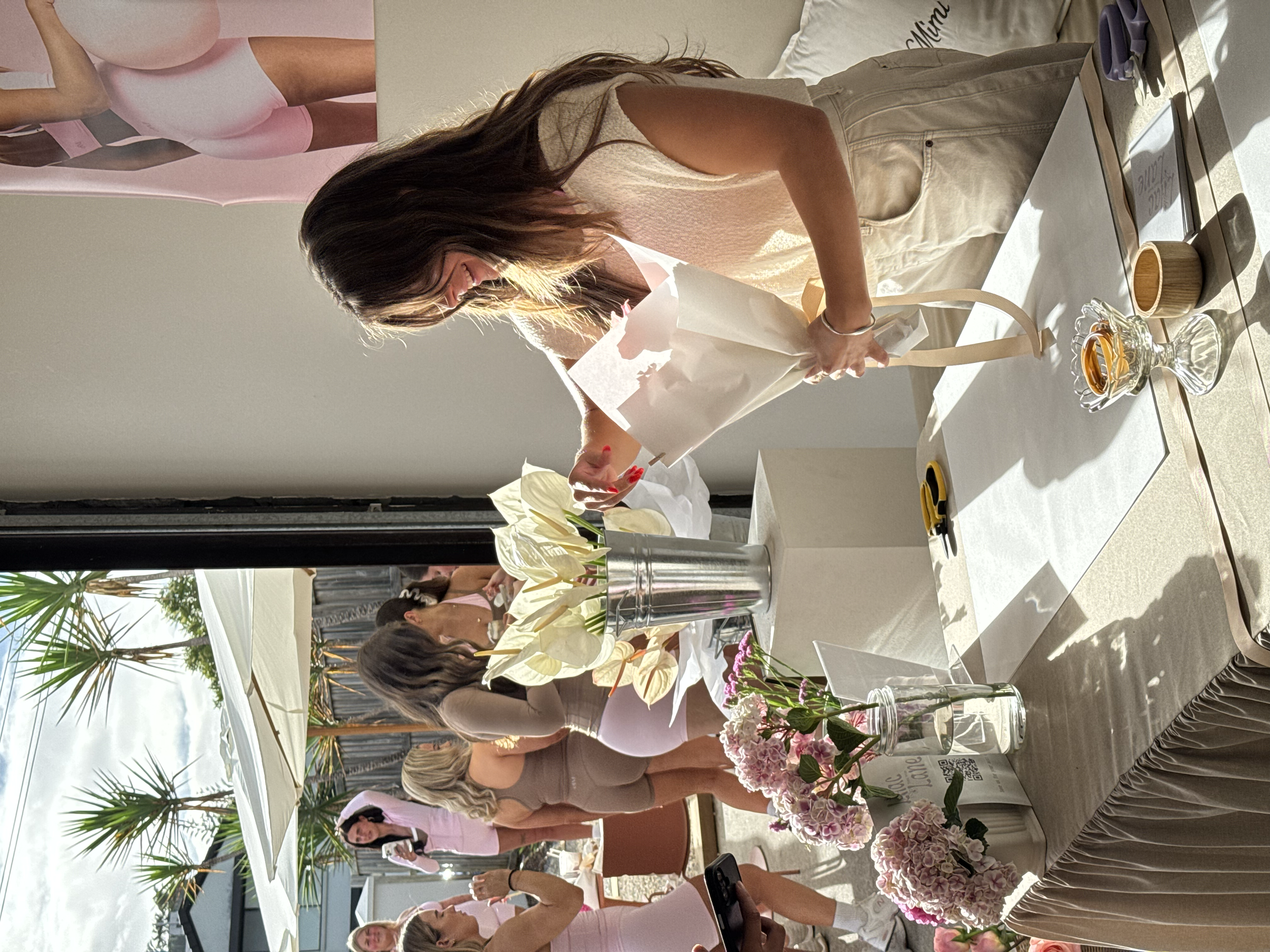 Flower Bar Wrapping Station 