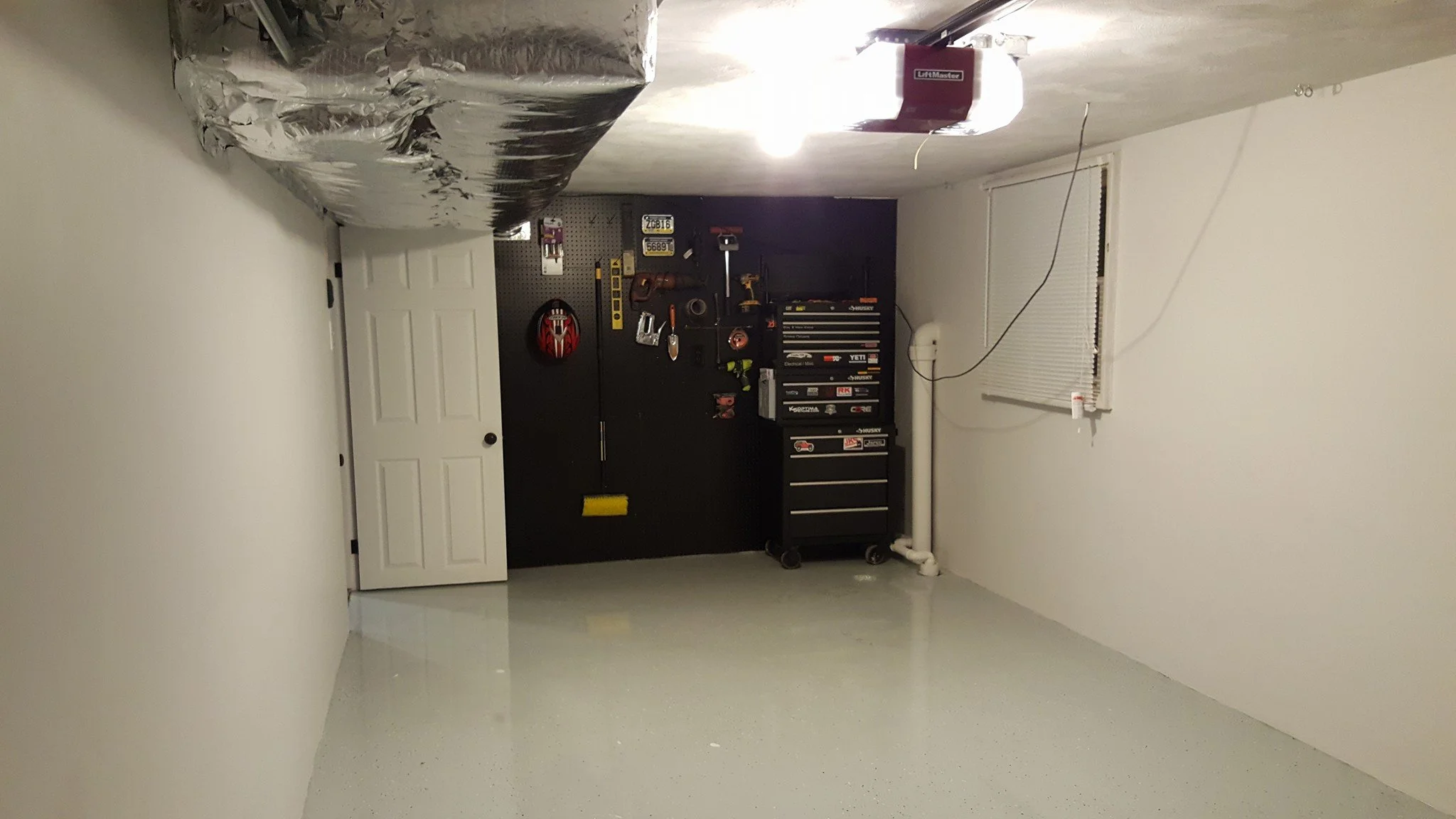 garage 2.jpg