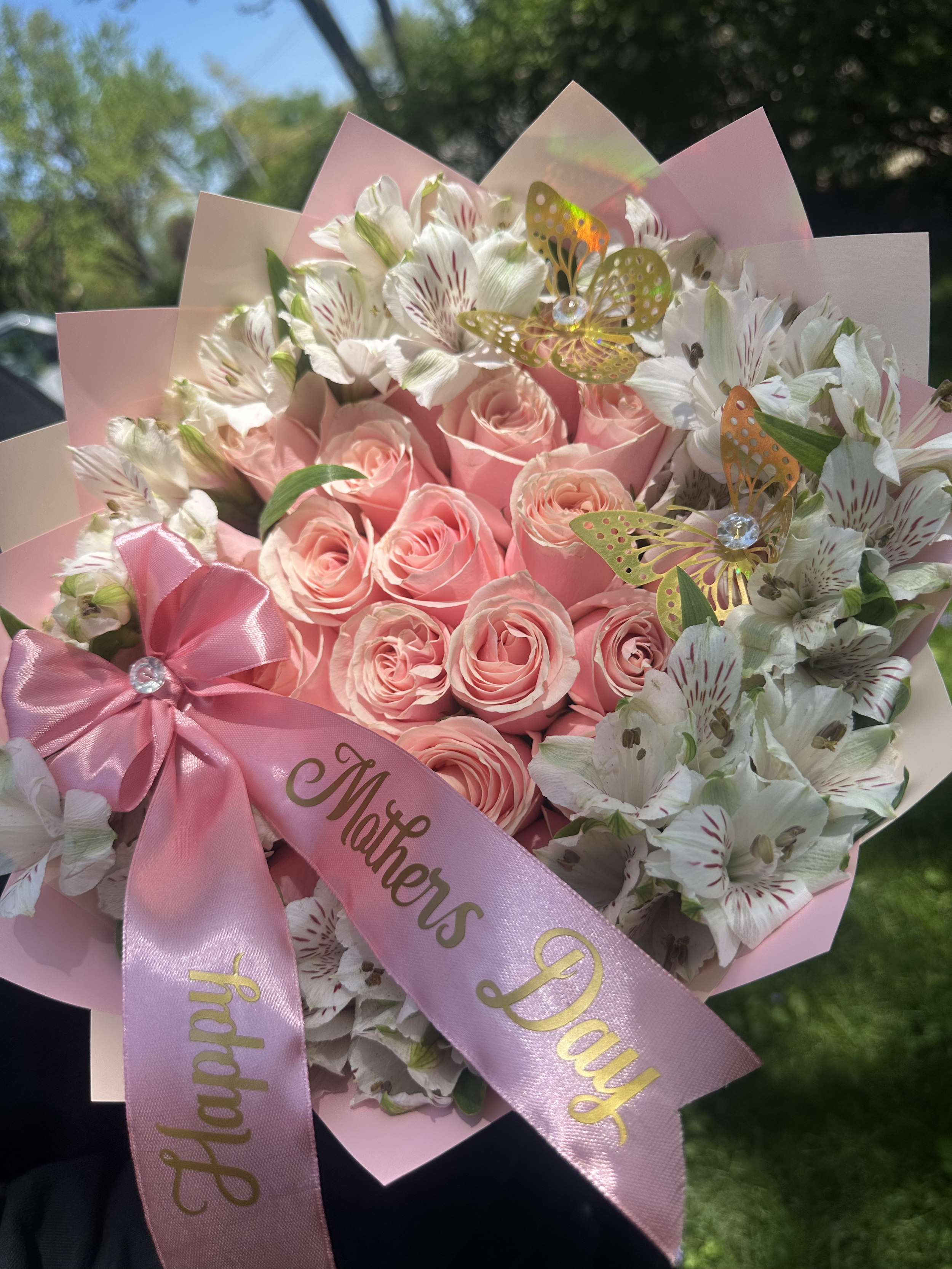 Happy Mother's Day - Pink Roses