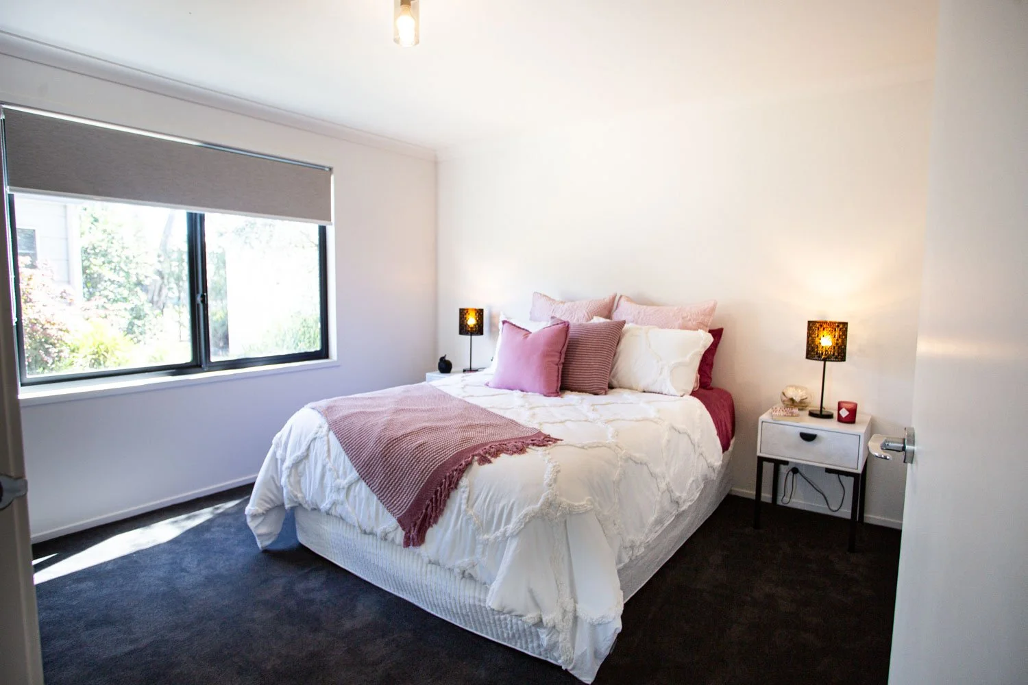 Willow-Grove-Homes-and-Granny-Flats-bedroom-bed.jpg