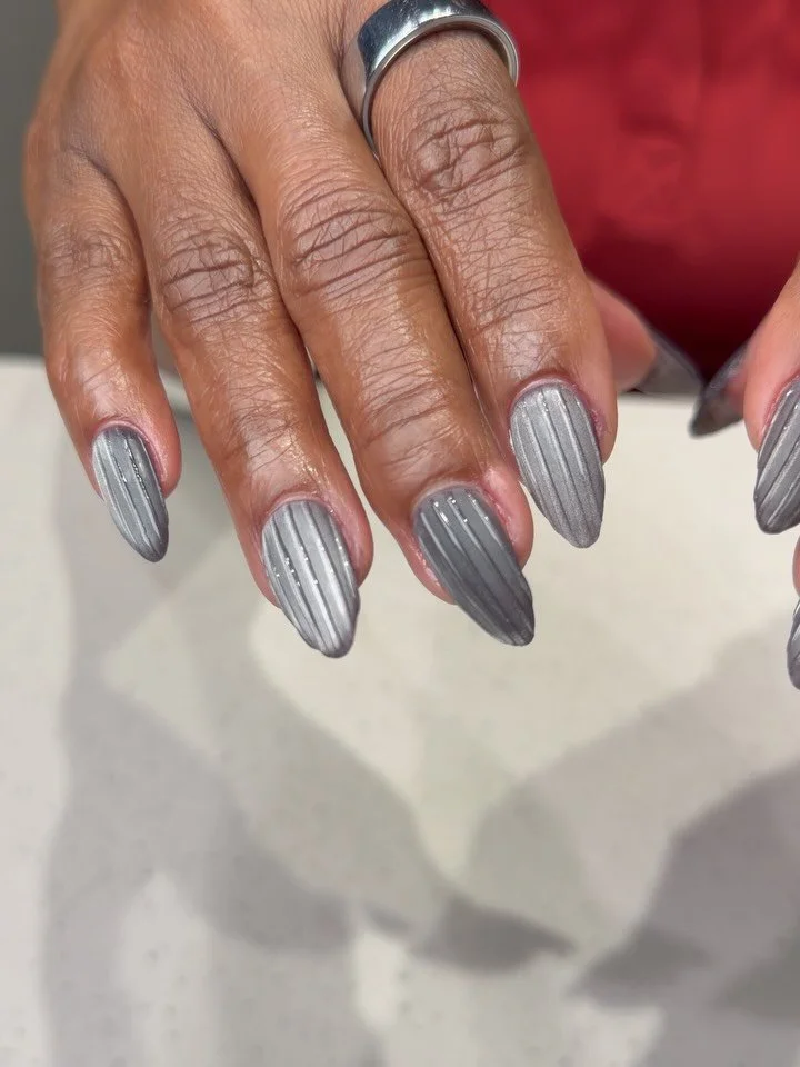 Dip Manicure + 3D Glass Effect 

Colors: 
Lincoln Park After Dark 
Satin Cateye 

Find your new nail technician this year at LUX&Eacute;! Book online ❤️