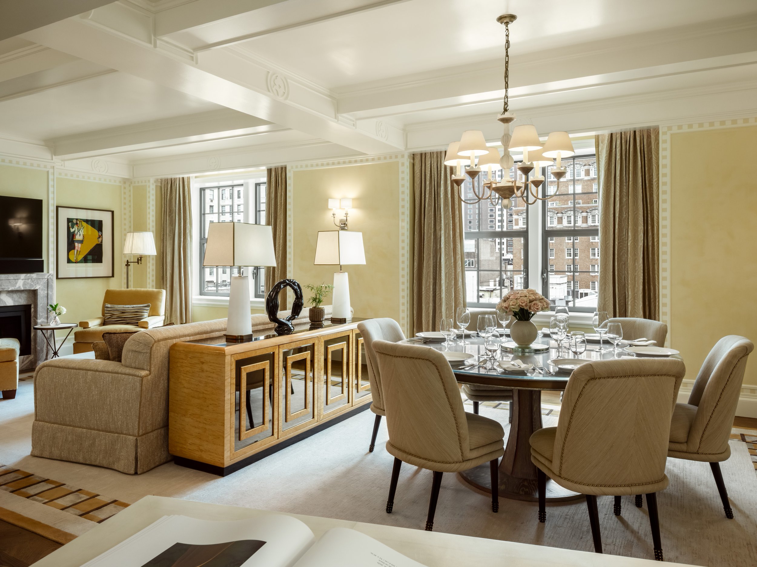 2025_CNY_Suites_Greywacke1003_DiningRoom_WhatTheFox-0020.jpg
